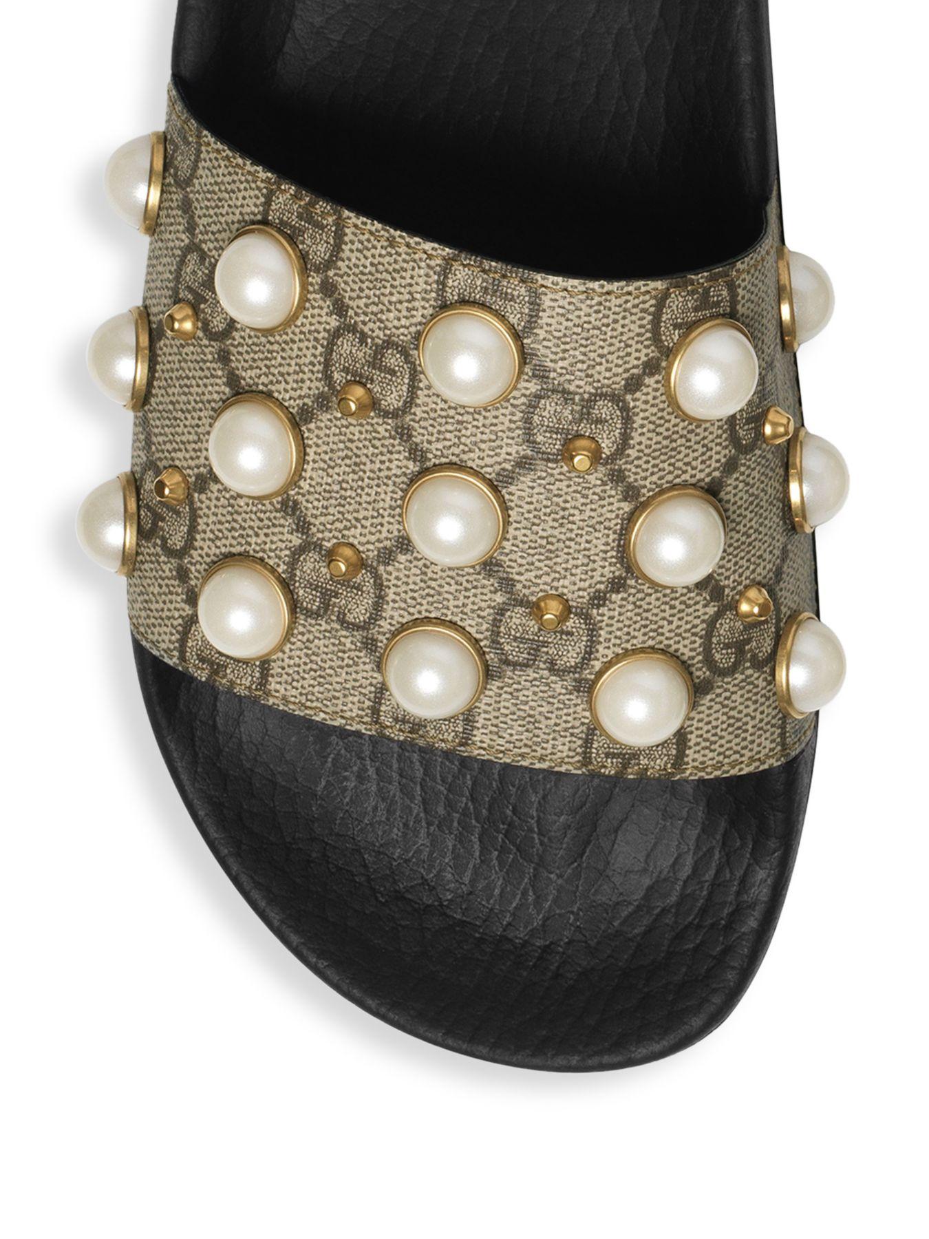 Gucci Slides With Pearls : Gucci Gg Supreme Monogram Pearls Slide ...