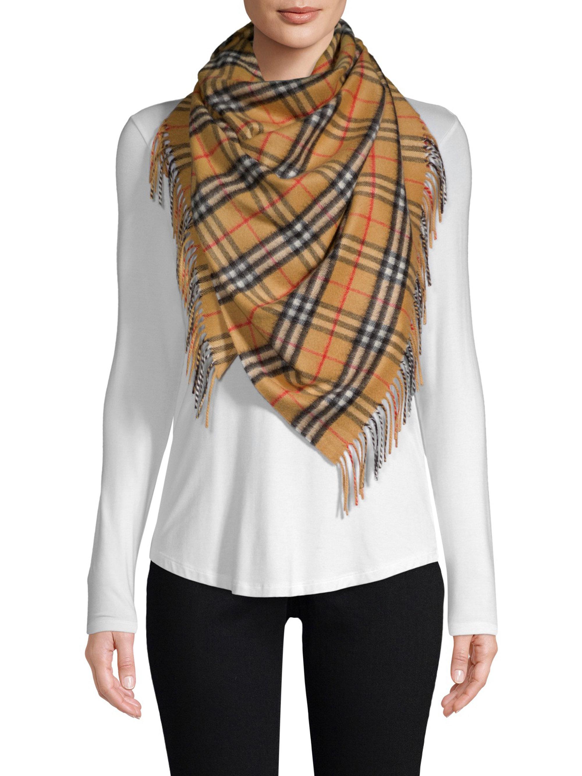Burberry Vintage Check Cashmere Bandana Scarf in White | Lyst