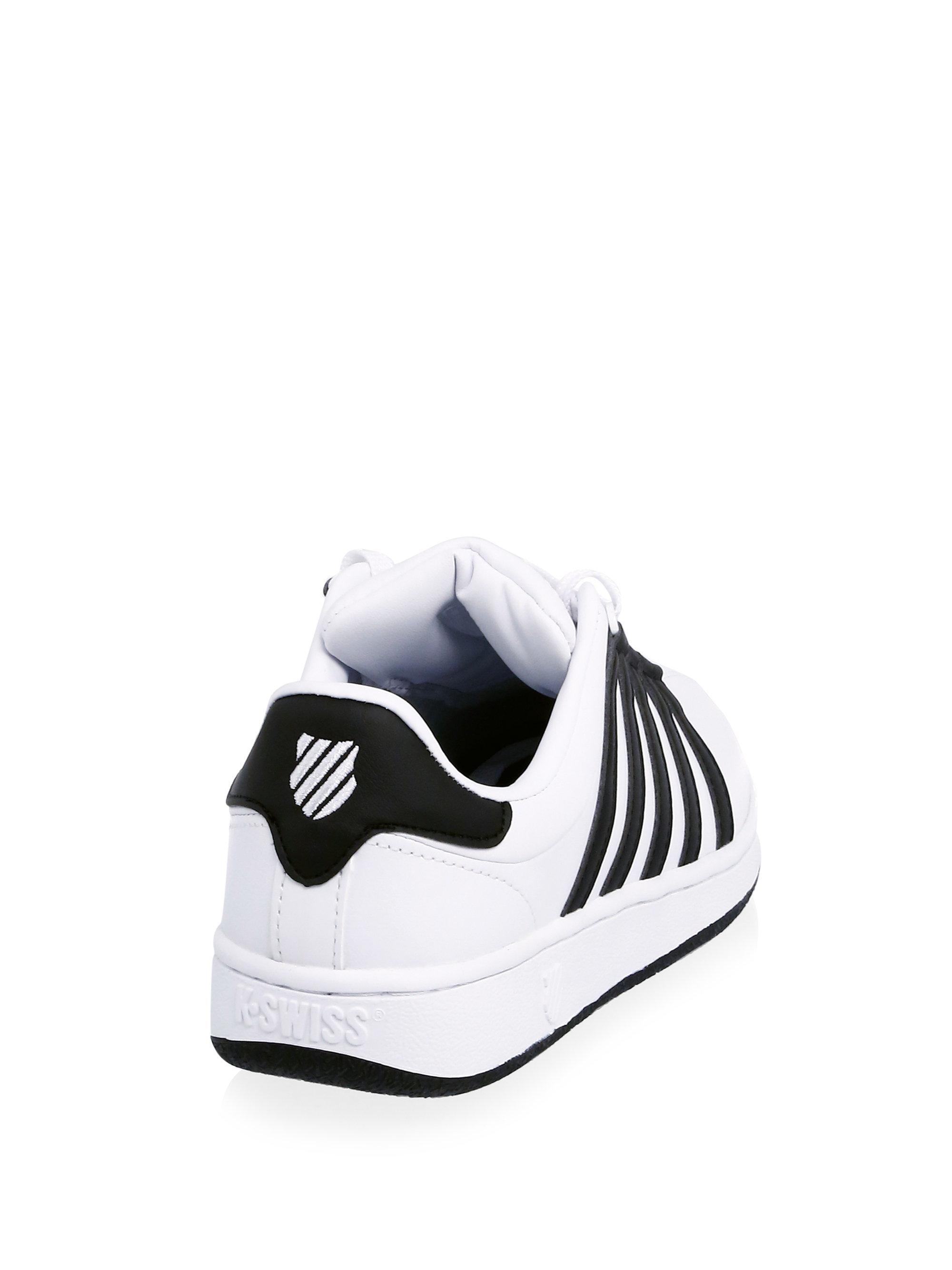 white classic k swiss