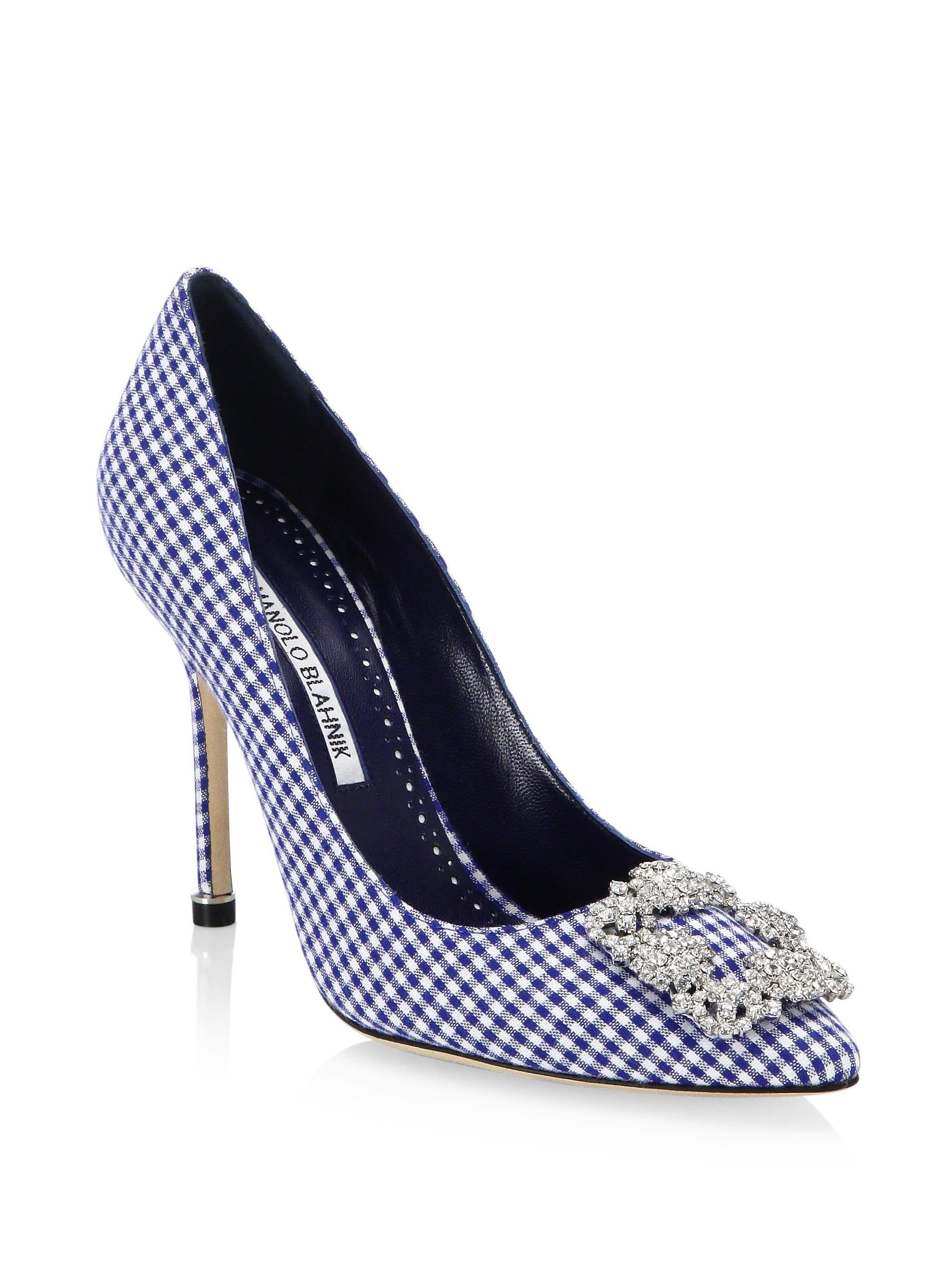 manolo blahnik hangisi navy blue