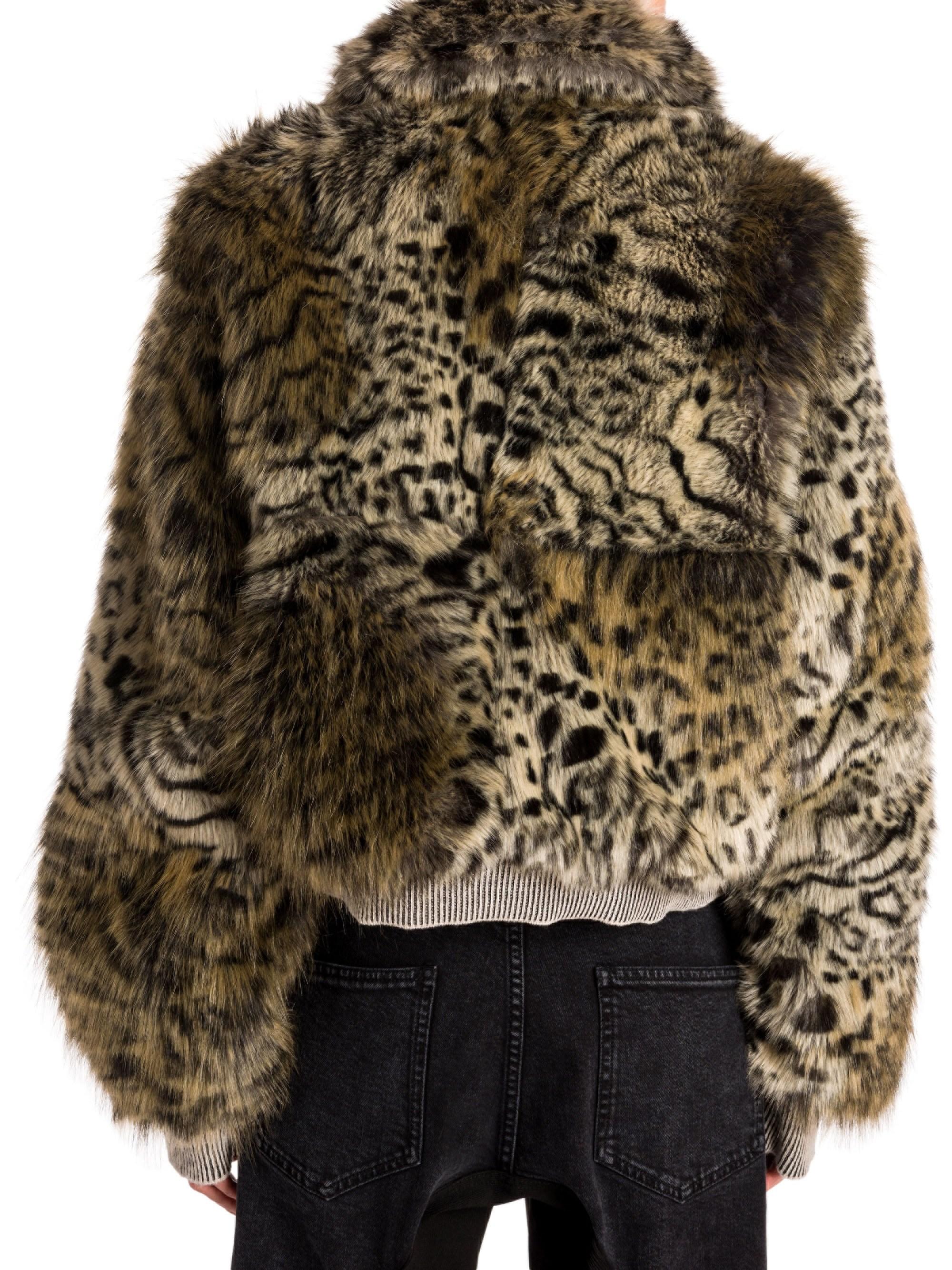 bomber cat fur