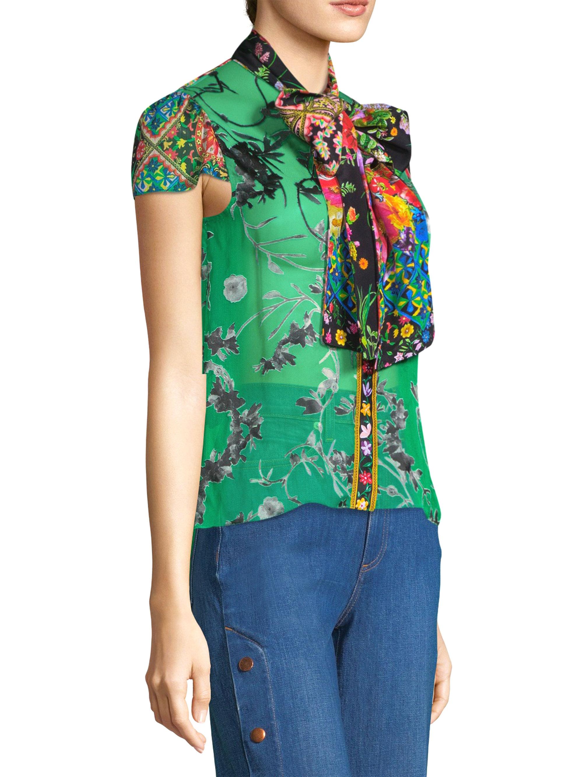 Alice + Olivia Jeannie Bow Collar Floral Blouse in Green | Lyst