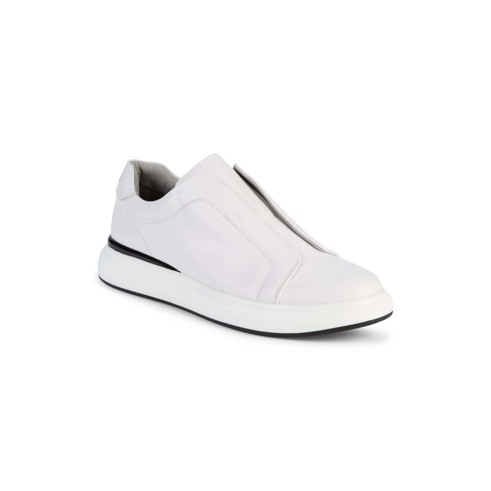 Nike Go FlyEase Easy On/Off Laceless Shoe Black/White DR5540-002 Women's  Size 7 | Black shoes, Laceless, Black white fashion