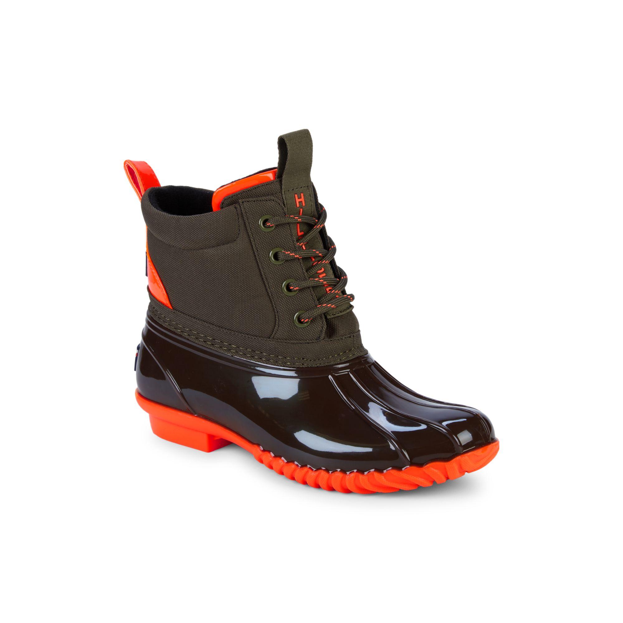 Tommy Hilfiger Duck Boots in Brown |