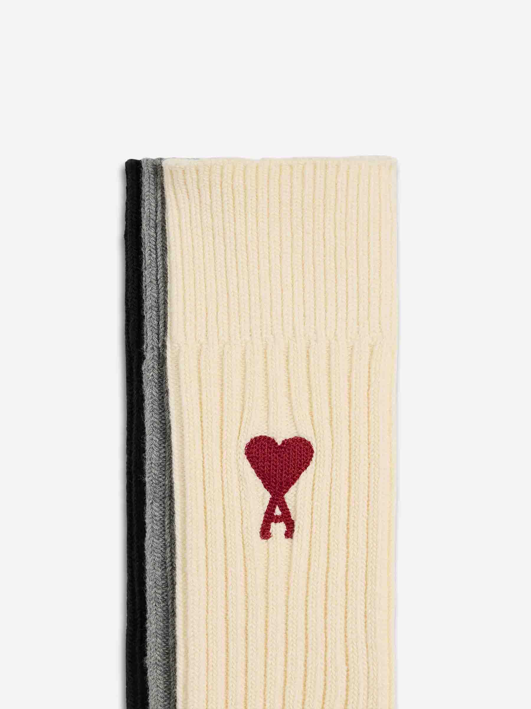[AMI PARIS]3Socks Intarsia-Knit Logo Socks★送料・関税込み★ AMI Paris Logo-Embroidered Alpaca-Blend Polo Sweater | Saks