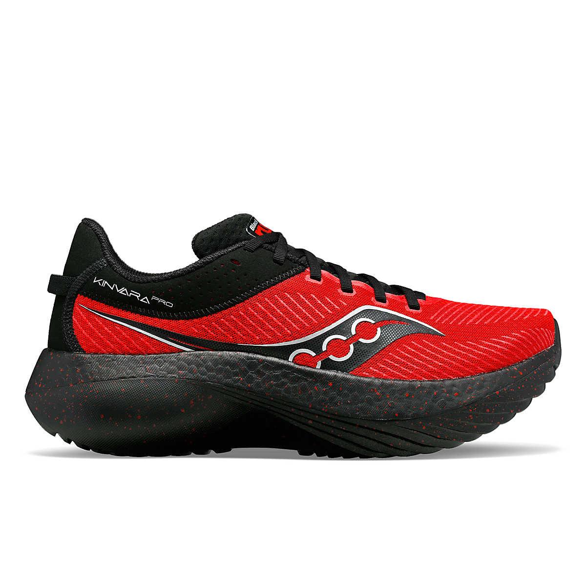 Saucony X Black Men Run Kinvara Pro in Red for Men | Lyst