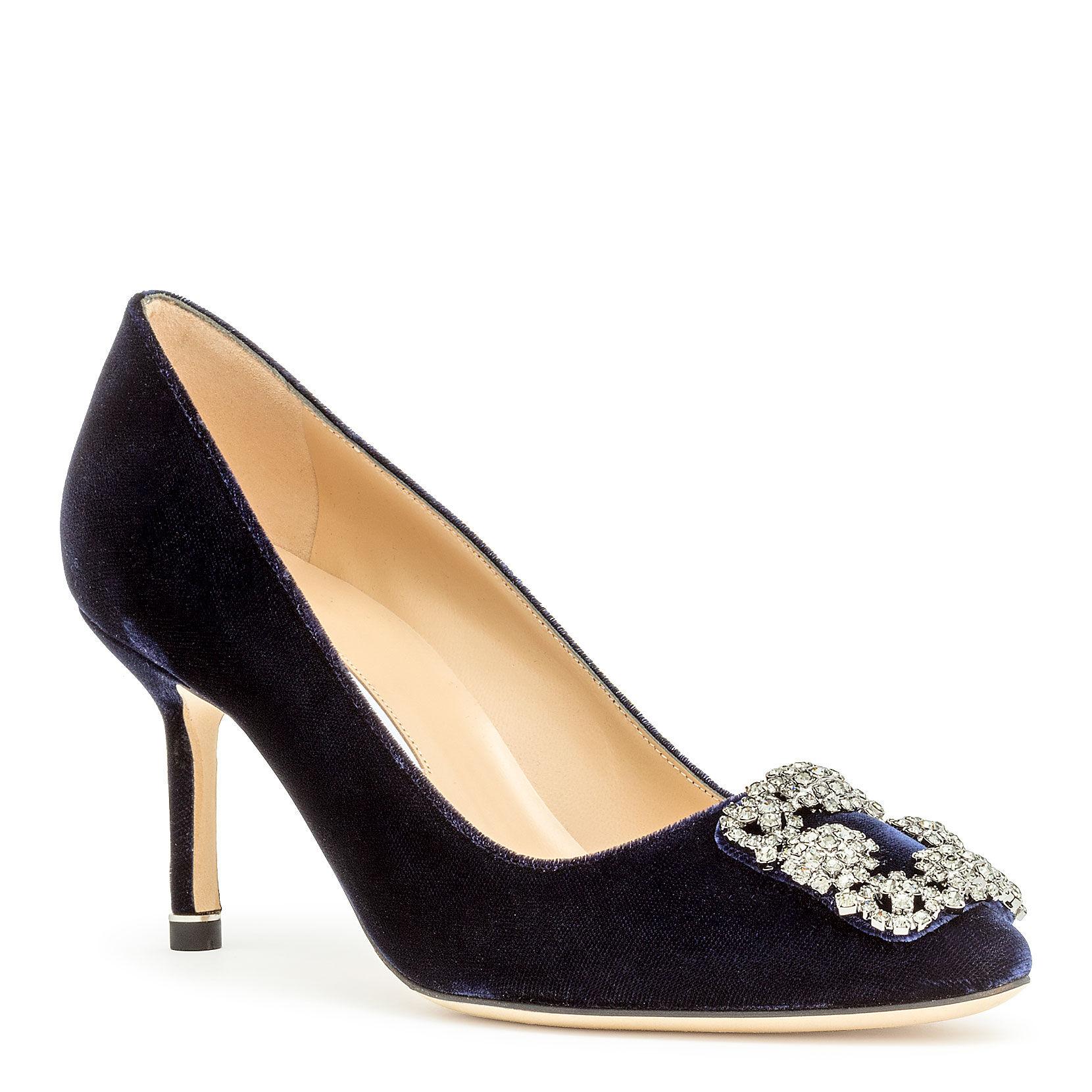blue manolo blahnik hangisi