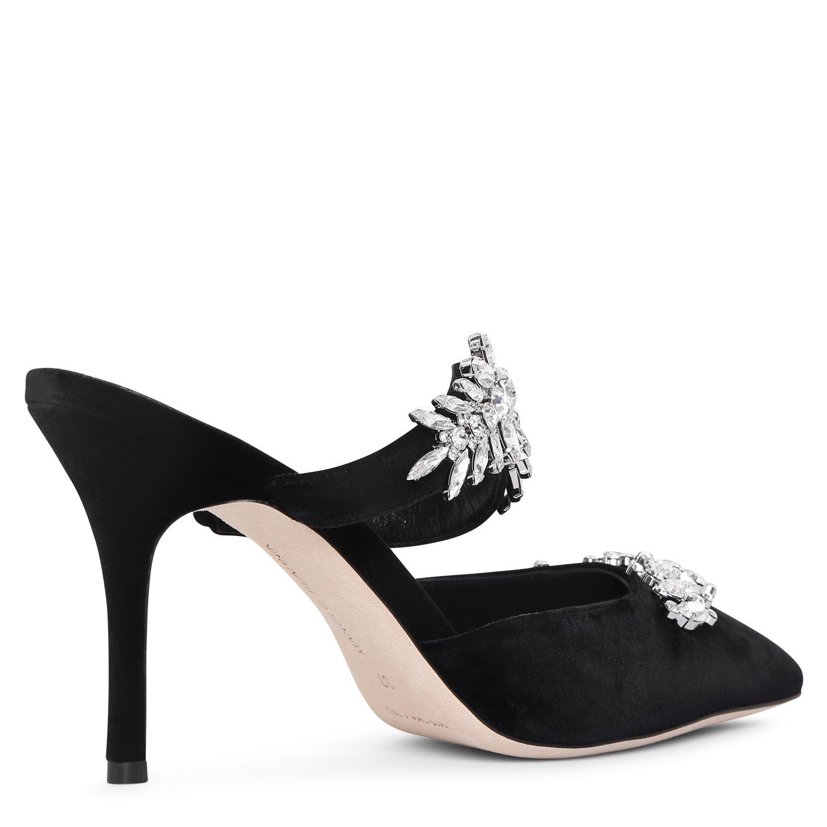 manolo lurum sale