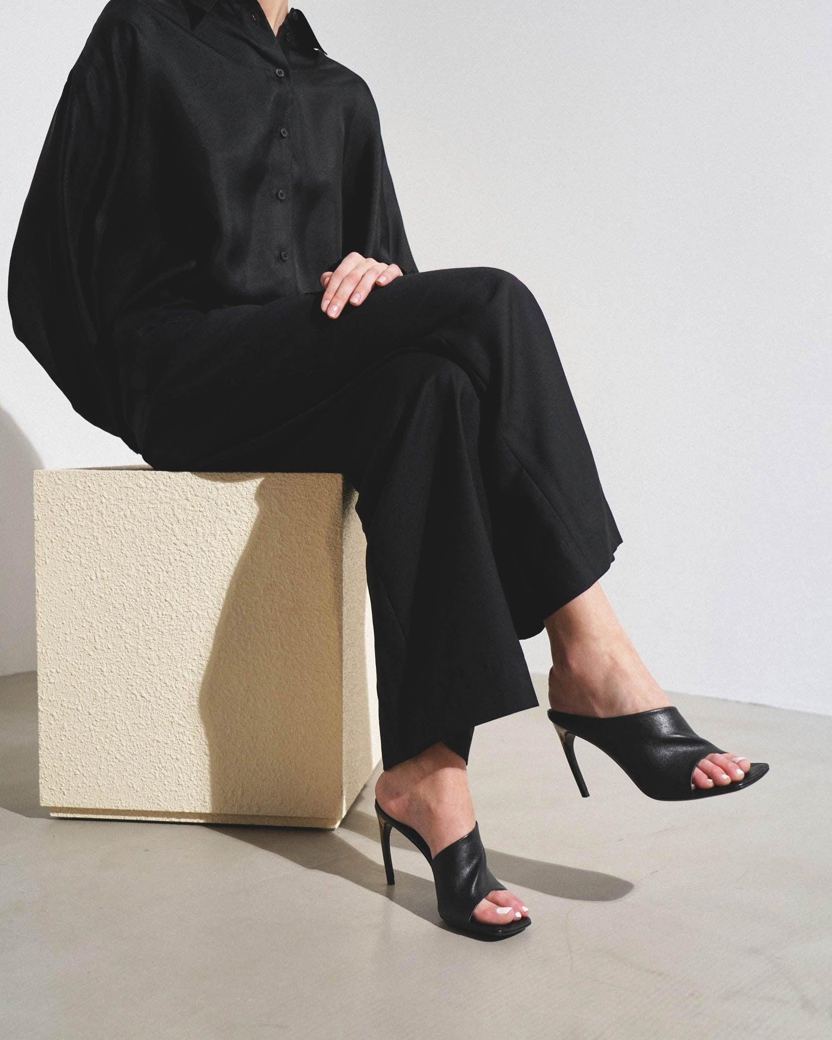 【セール】フェラガモ☆NYMPHE 8.5㎝レザーヒールサンダル01I112 Ferragamo Nymphe 85 Black Leather Sandals | Lyst