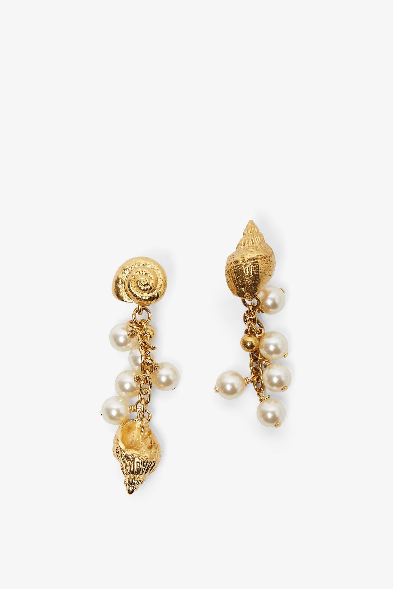Chloé Shells Long Earrings In Vintage Gold in Metallic | Lyst