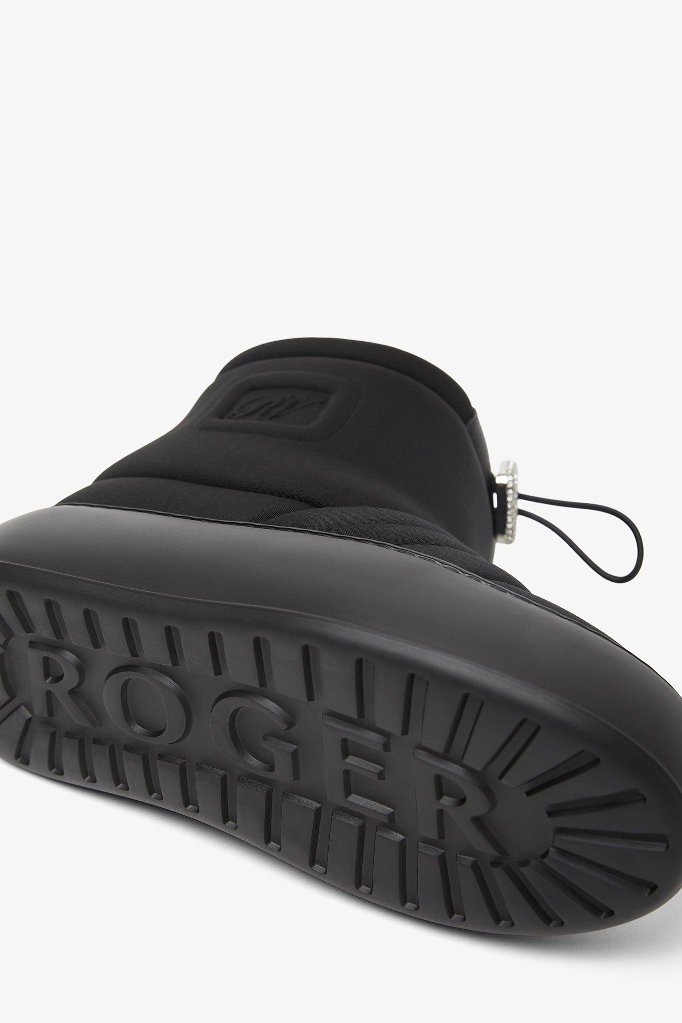 Roger Vivier Viv Winter Puffy Ankle Boots in Black | Lyst
