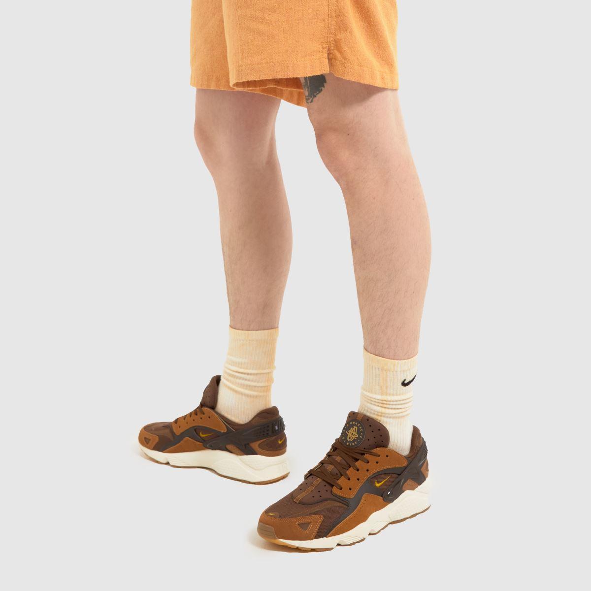 nike huarache brown