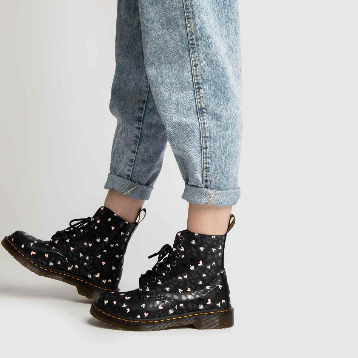 1460 pascal heart boots