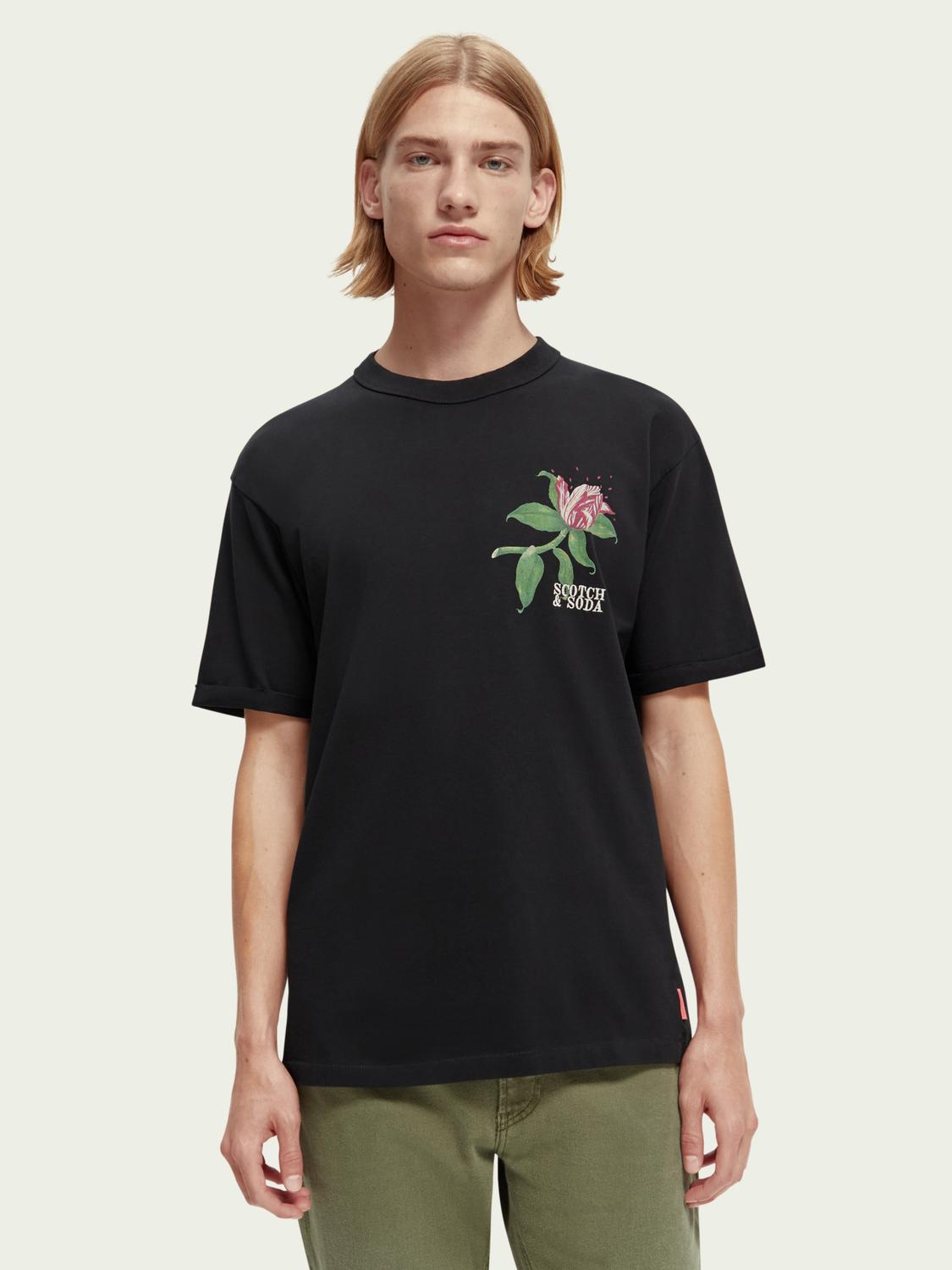 Scotch & Soda Relaxed Fit Organic Artwork T-shirt in Black for Men | Lyst