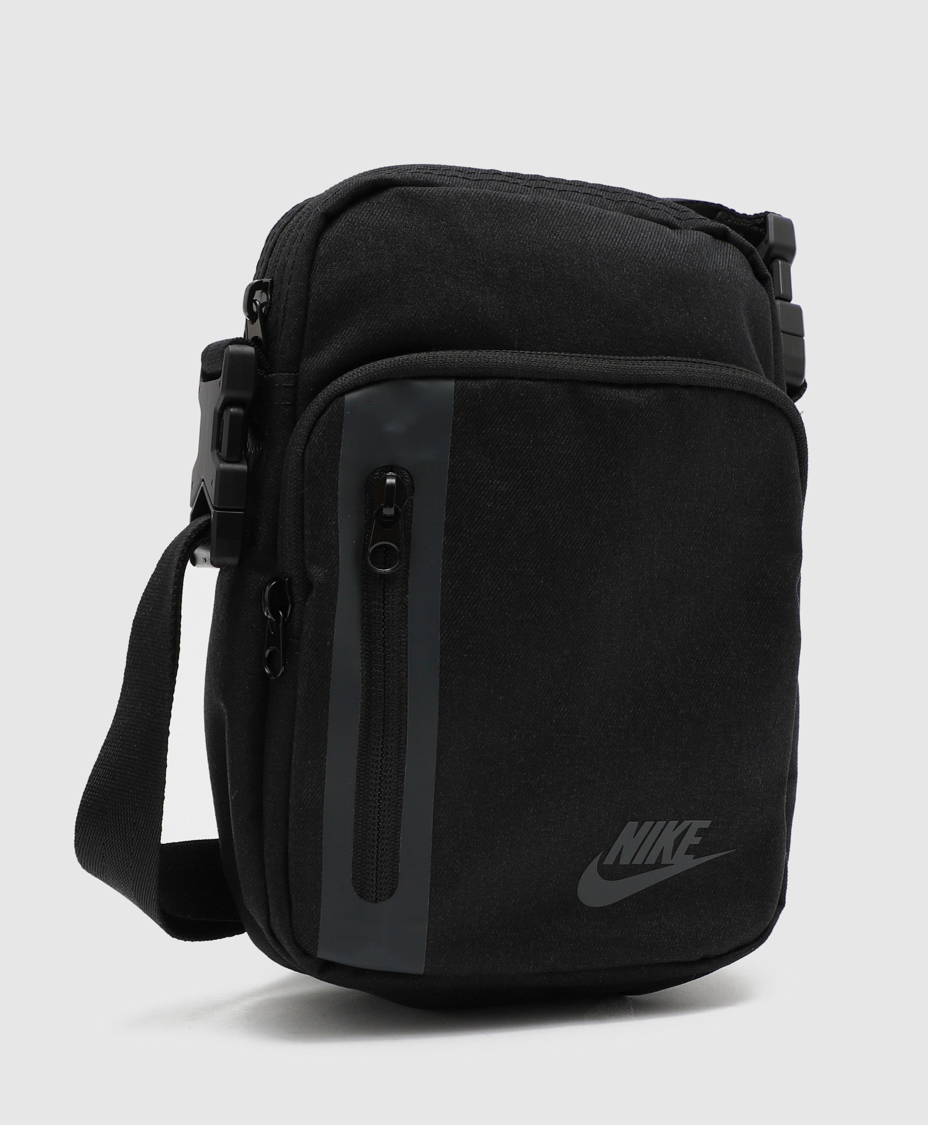 Nike Elemental Premium Crossbody Bag in Black for Men | Lyst