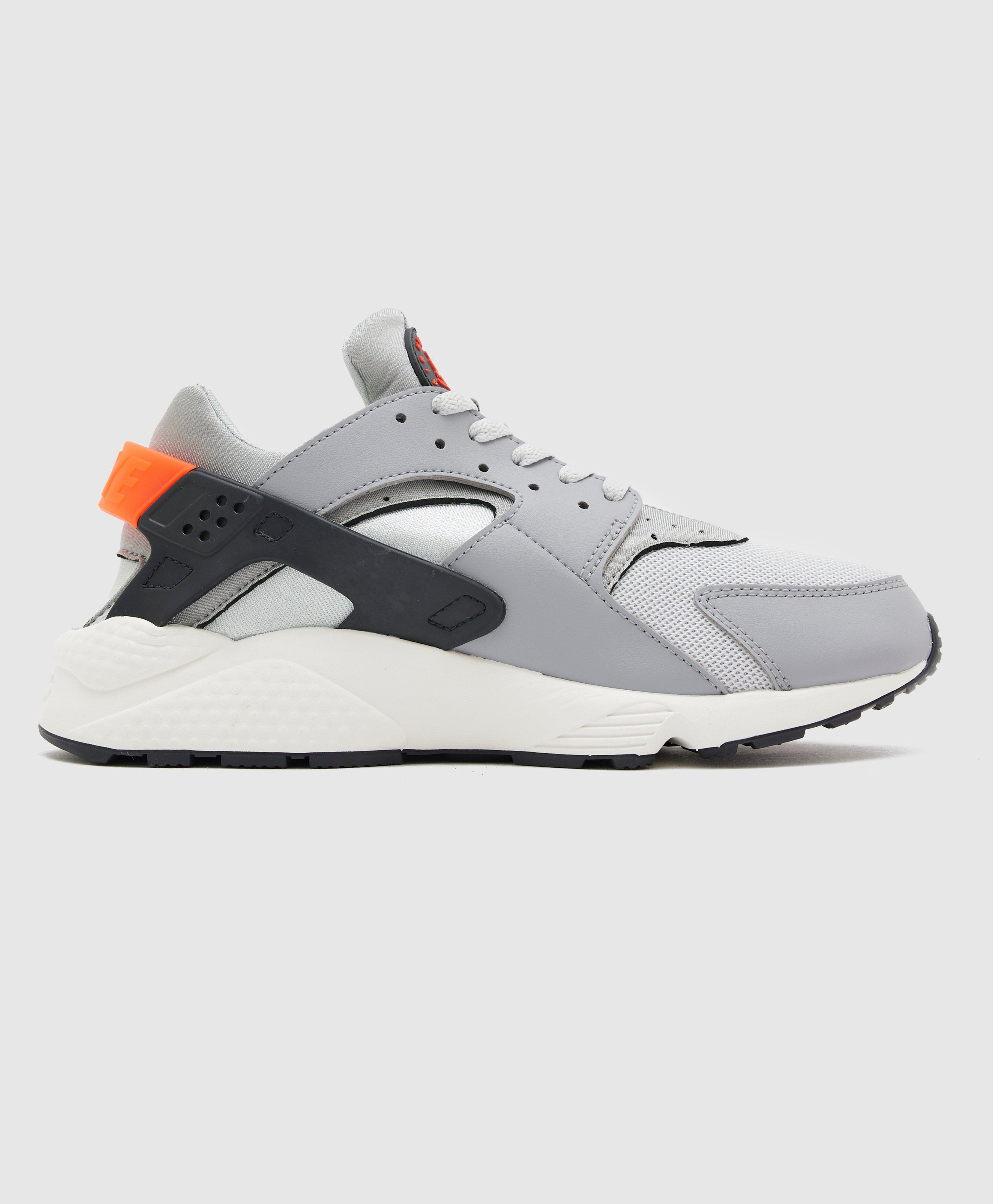 Nike Synthetic Air Huarache in Grey (Gray) for Men | Lyst