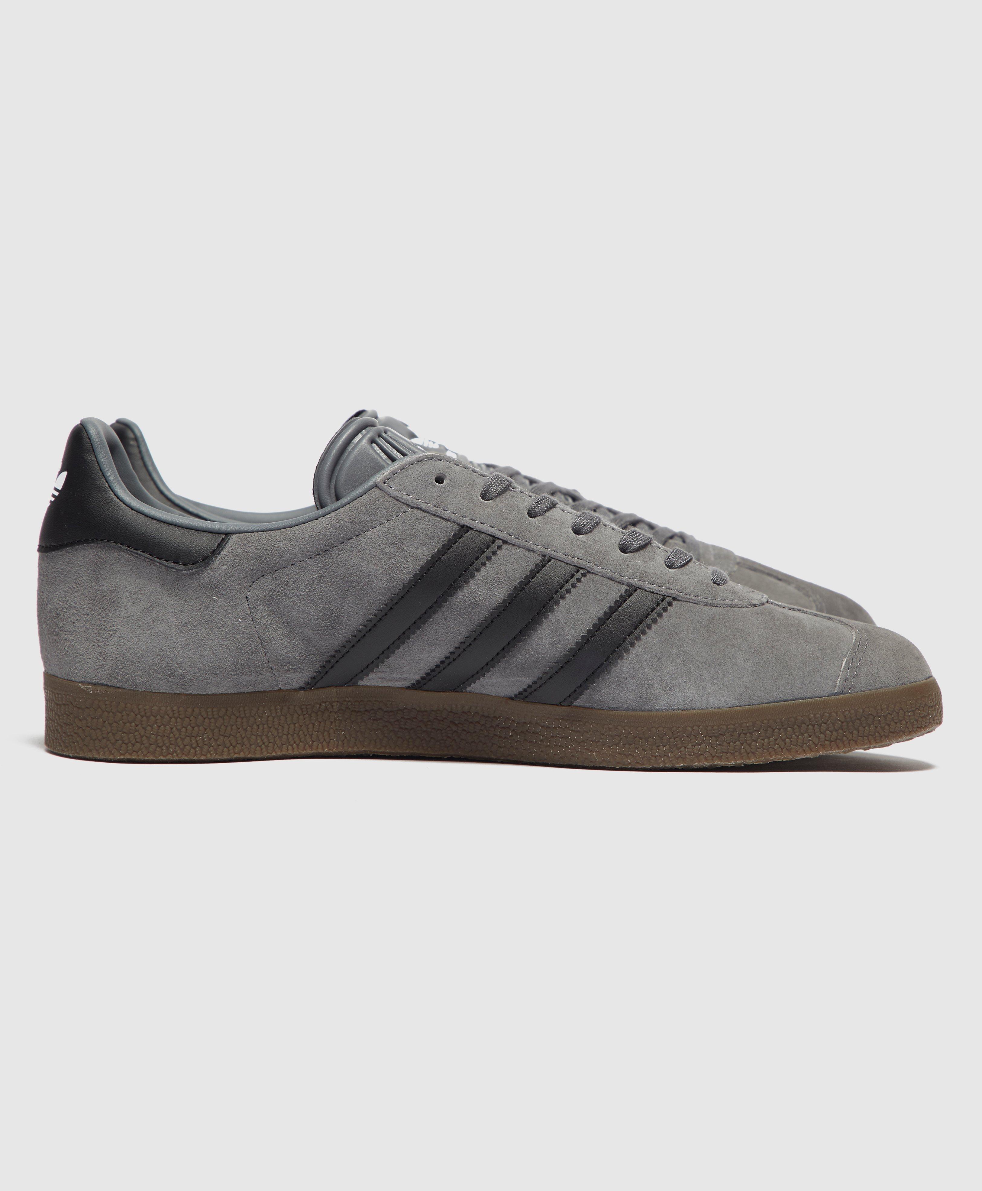 adidas original grey gazelle