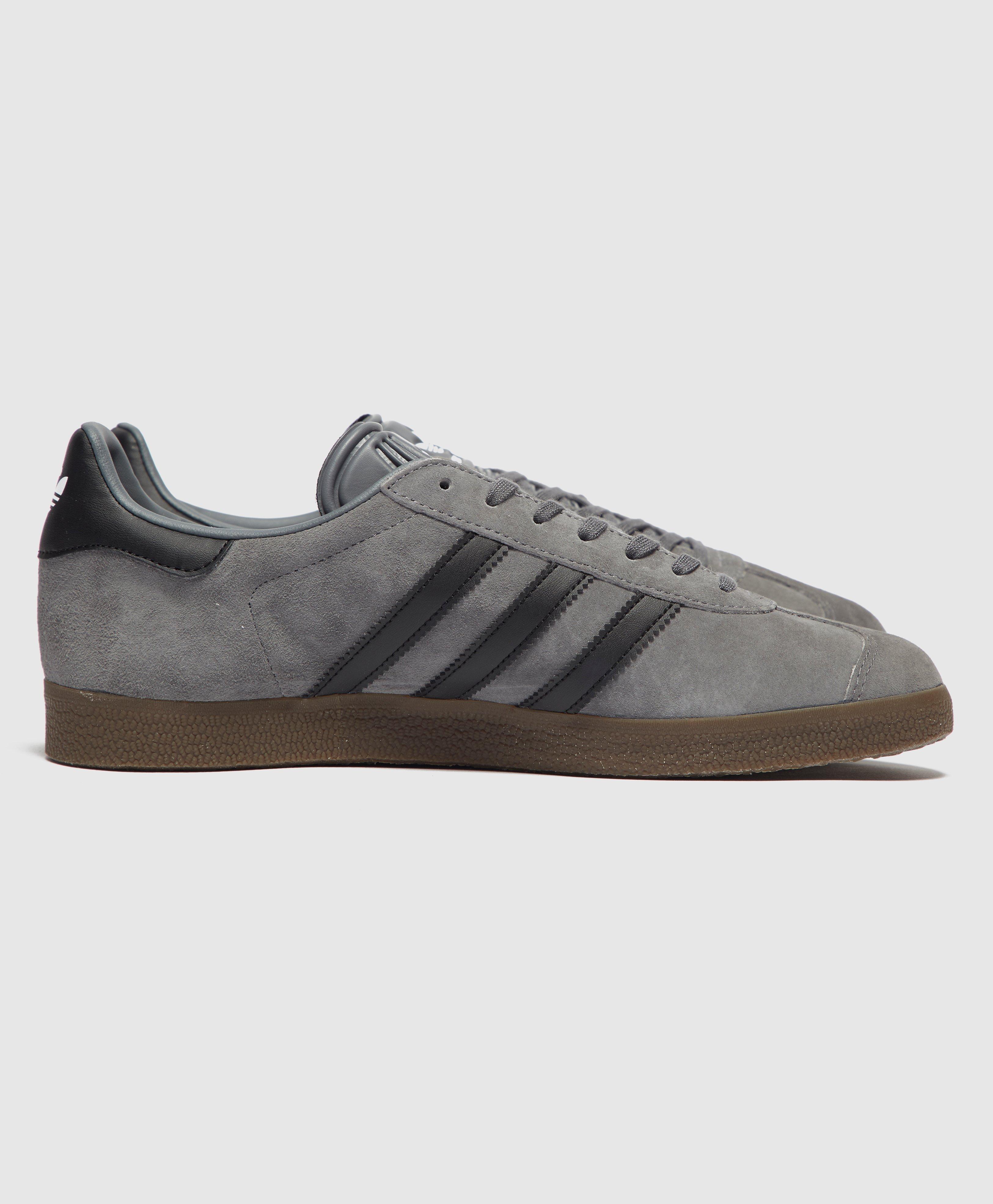 adidas Originals Suede Gazelle in Grey (Gray) for Men - Lyst