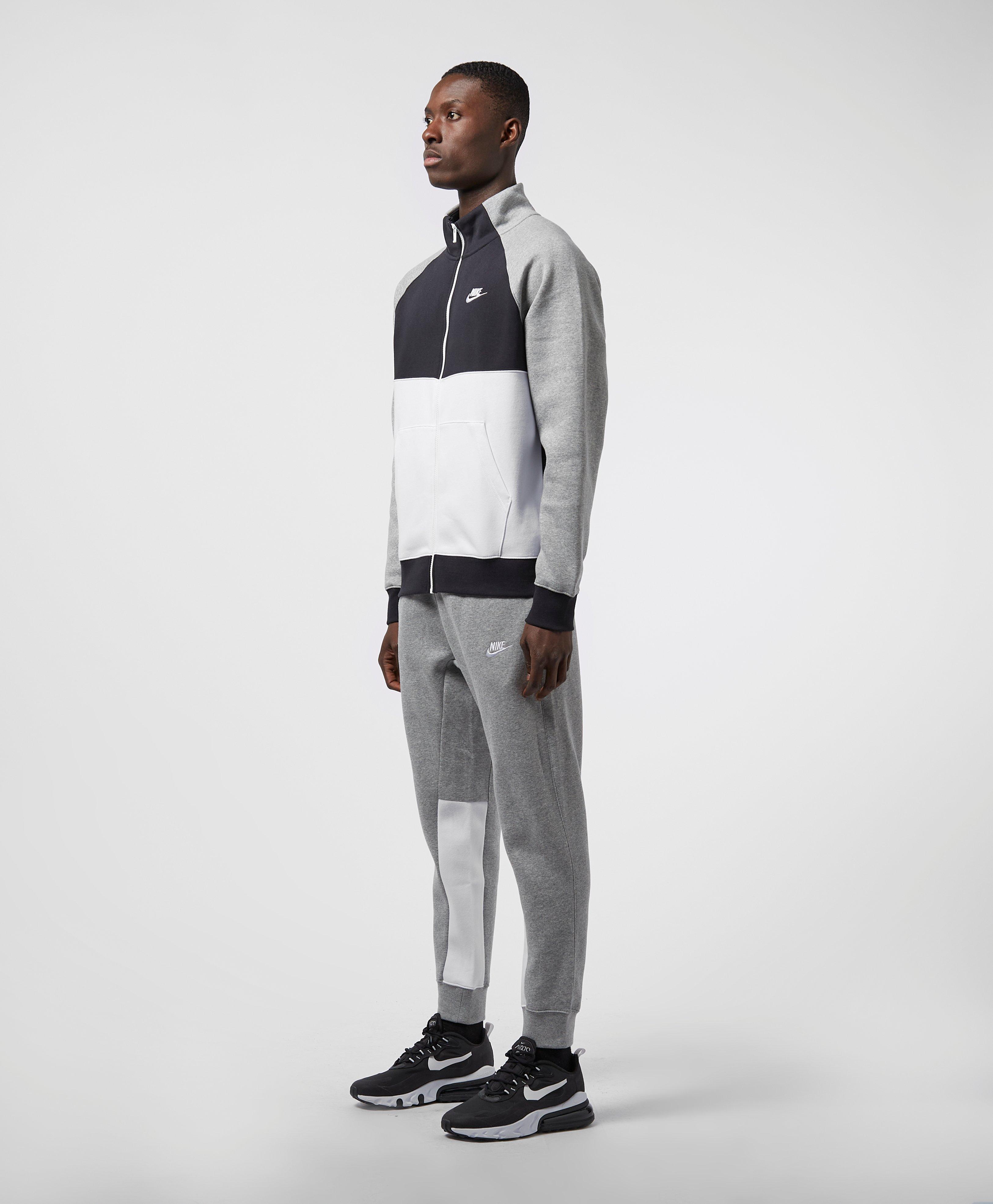 nike tracksuit chariot