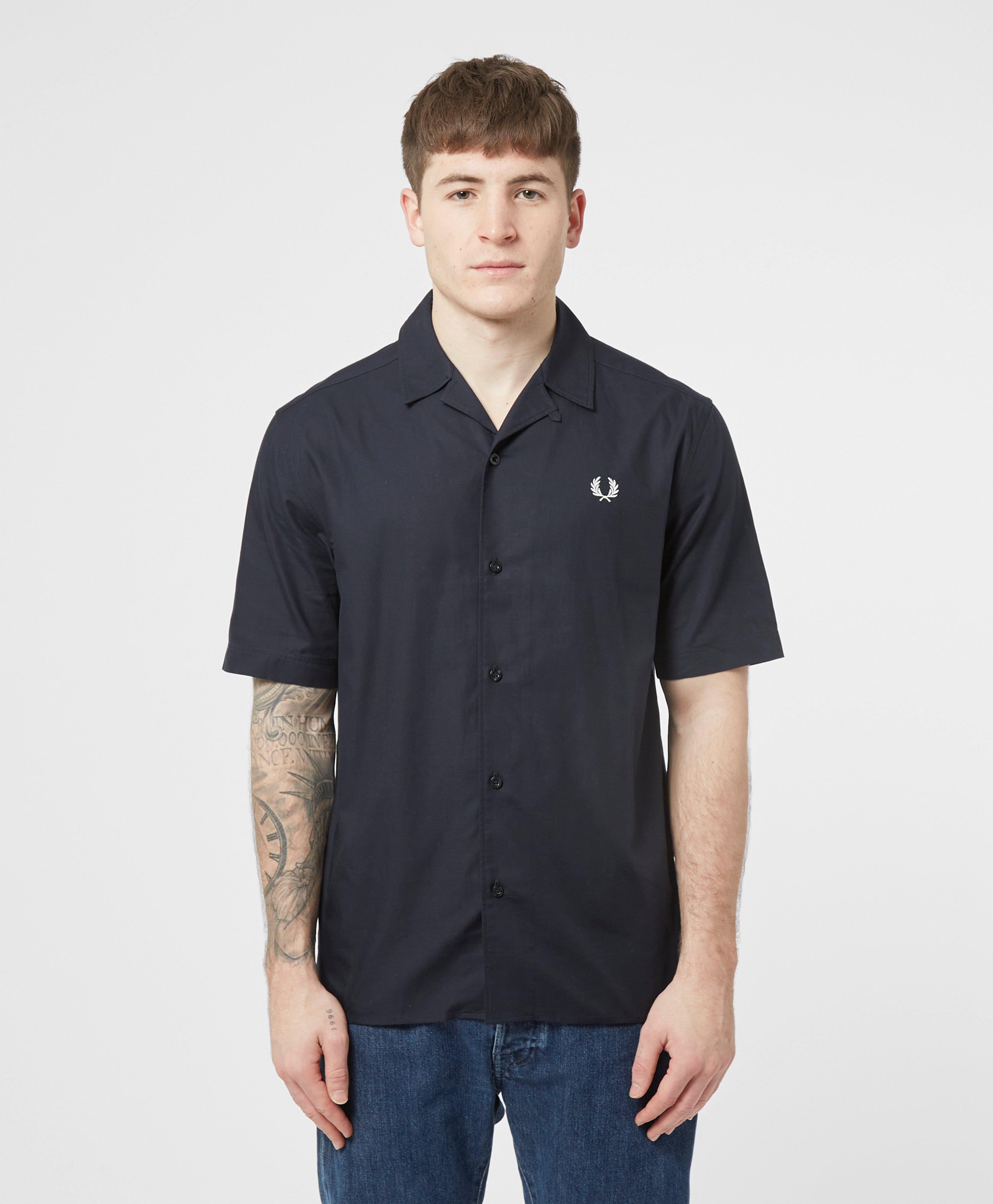 Fred Perry Embroidered Revere Collar 