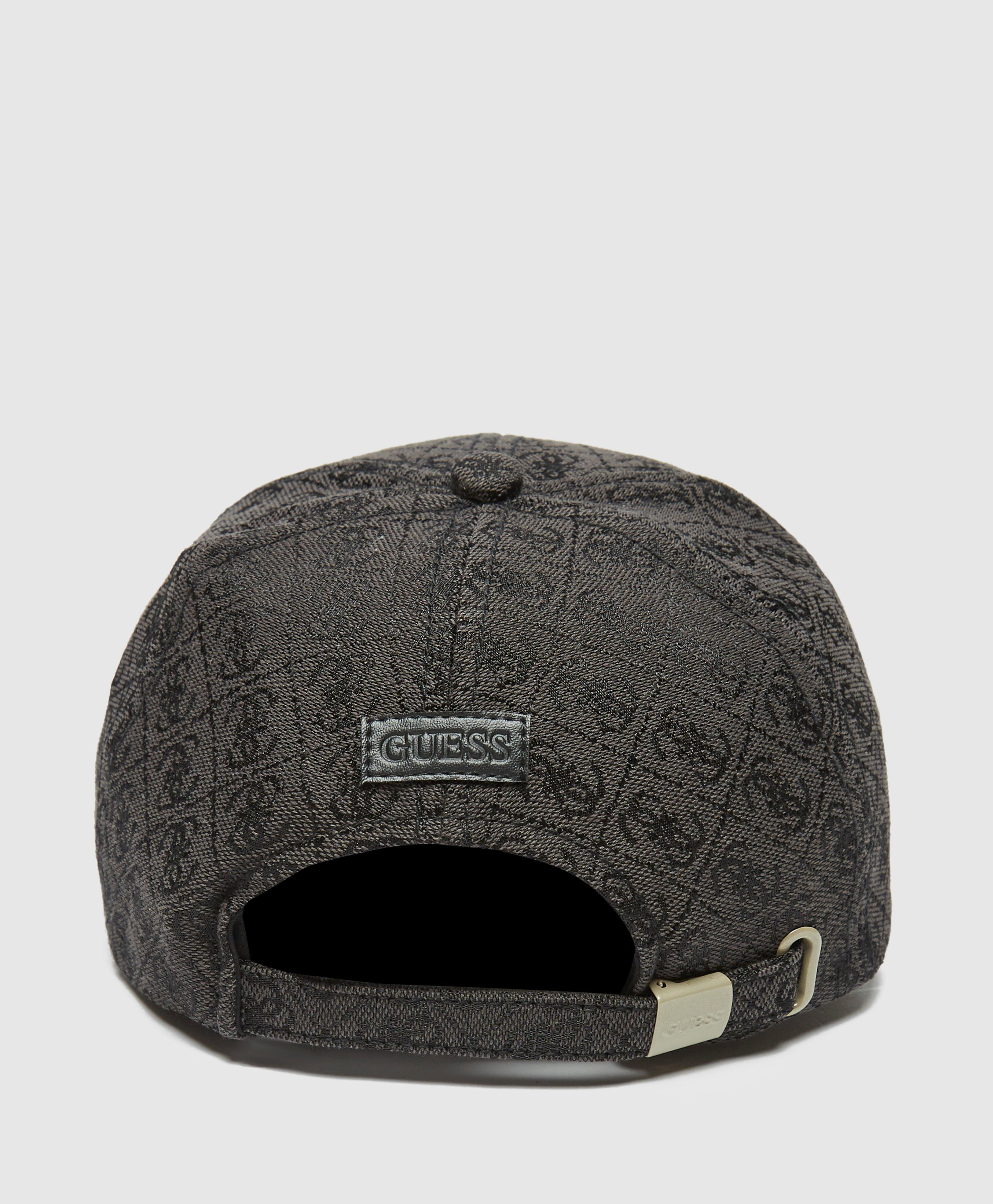 guess logo cap
