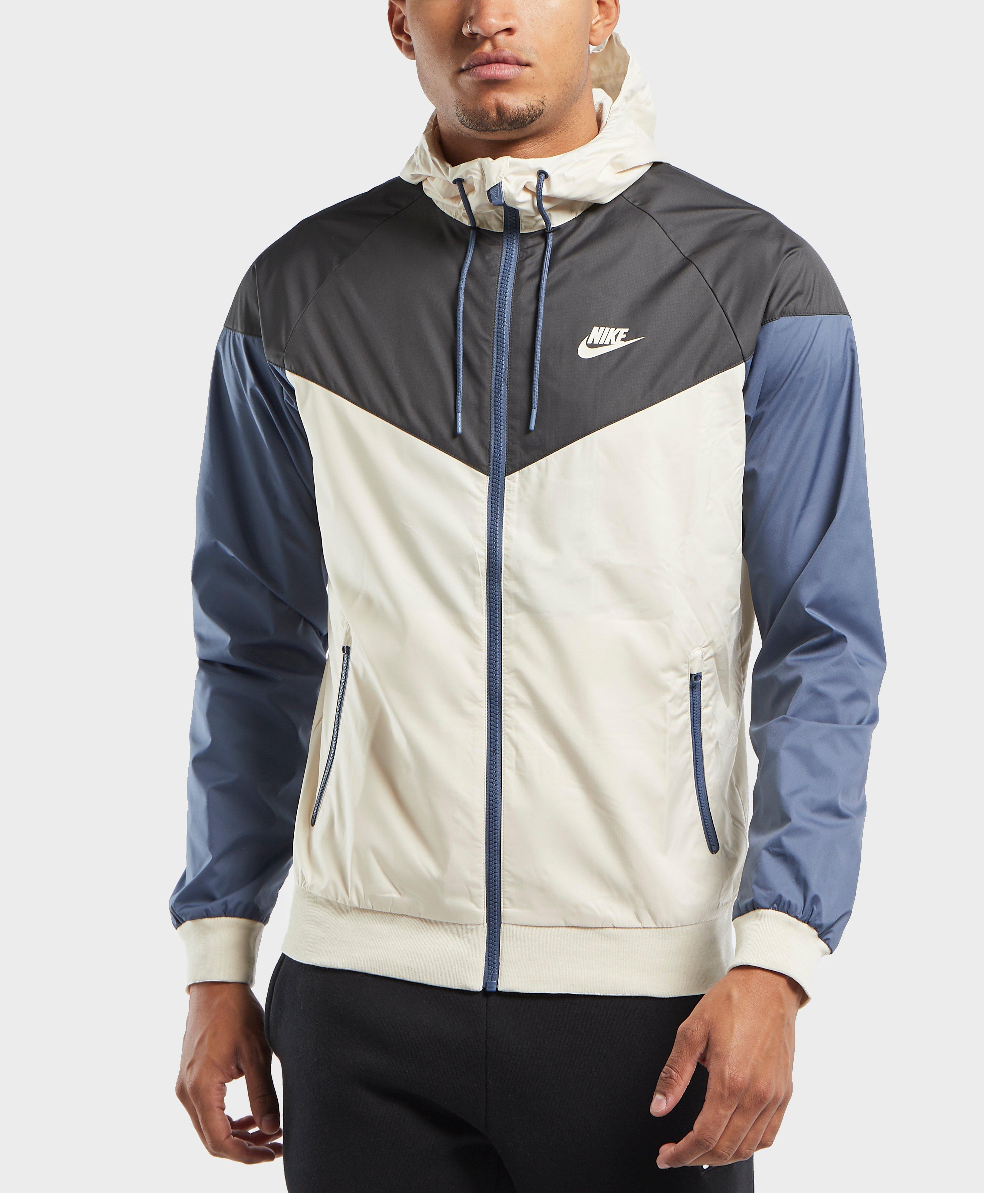 Nike Synthetic Windrunner Lightweight Jacket for Men - Lyst