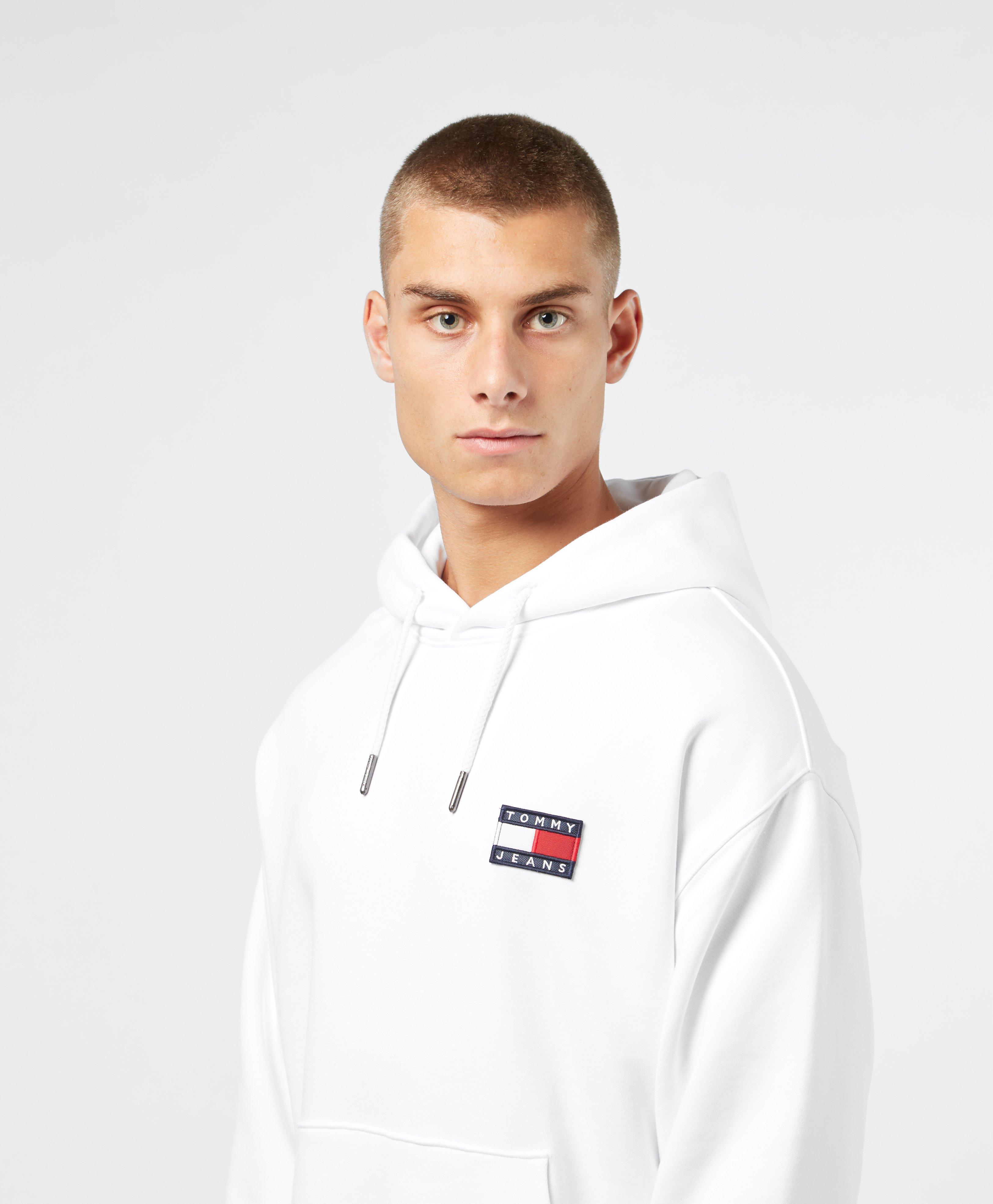 Tommy Hilfiger Cotton Tjm Tommy Badge Hoodie in White for Men | Lyst