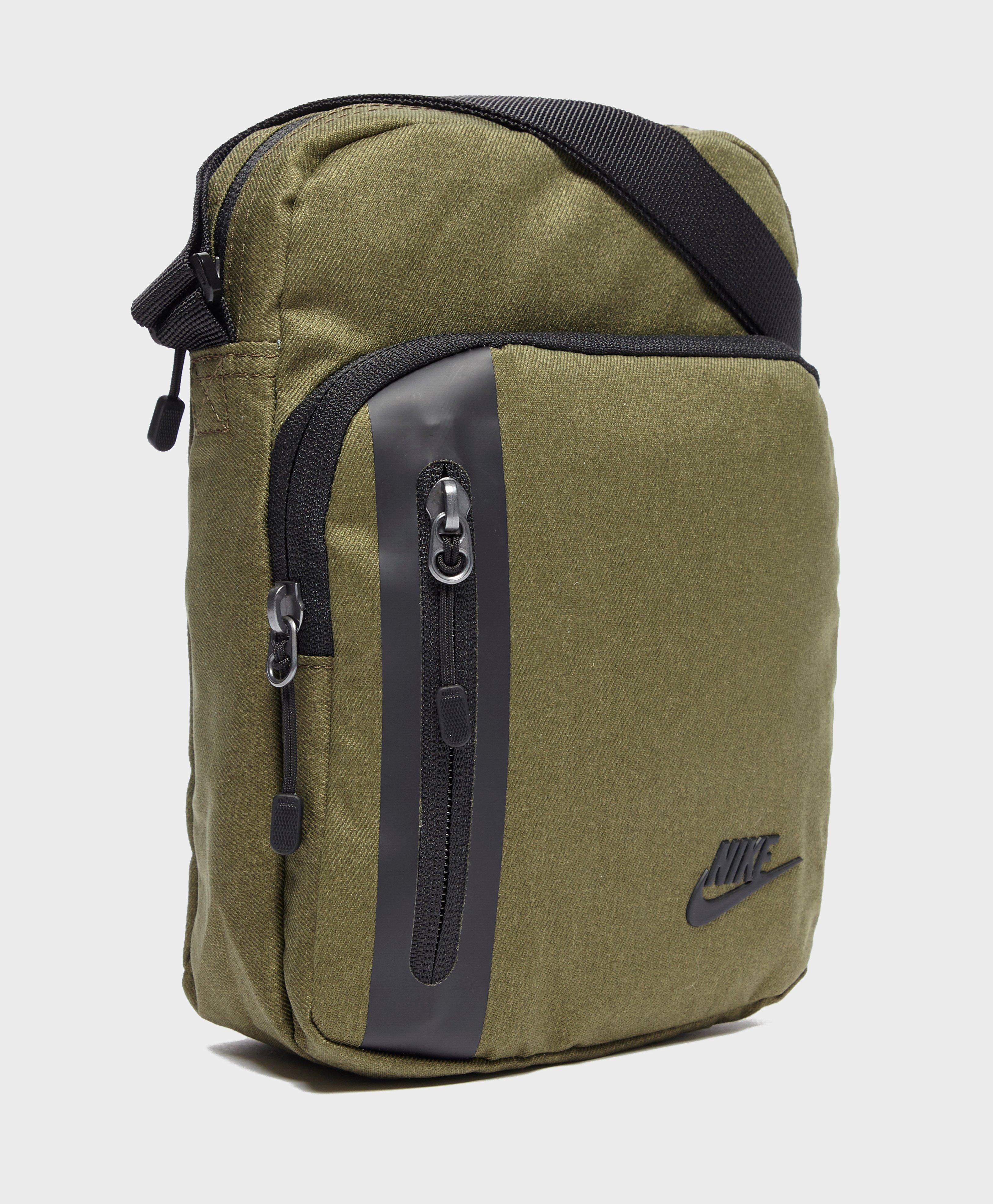 Nike Synthetic Core Small Crossbody Bag in Green for Men - Lyst