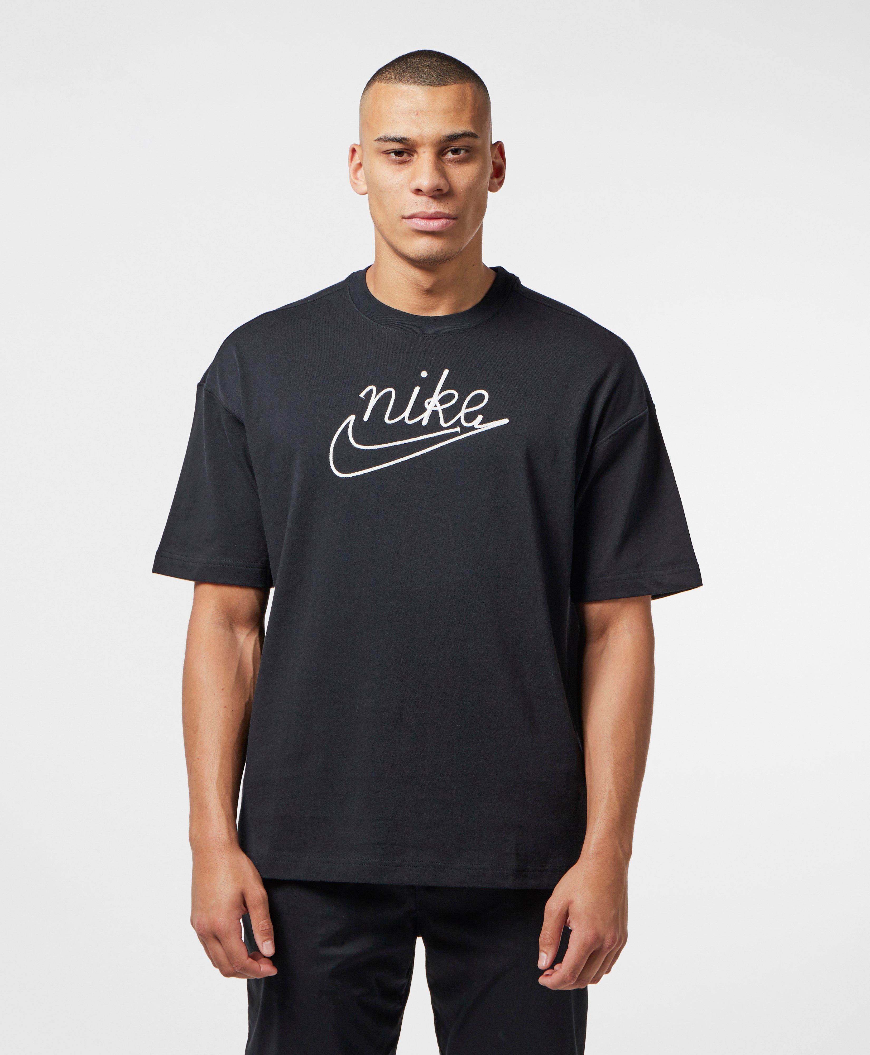 nike outline tshirt