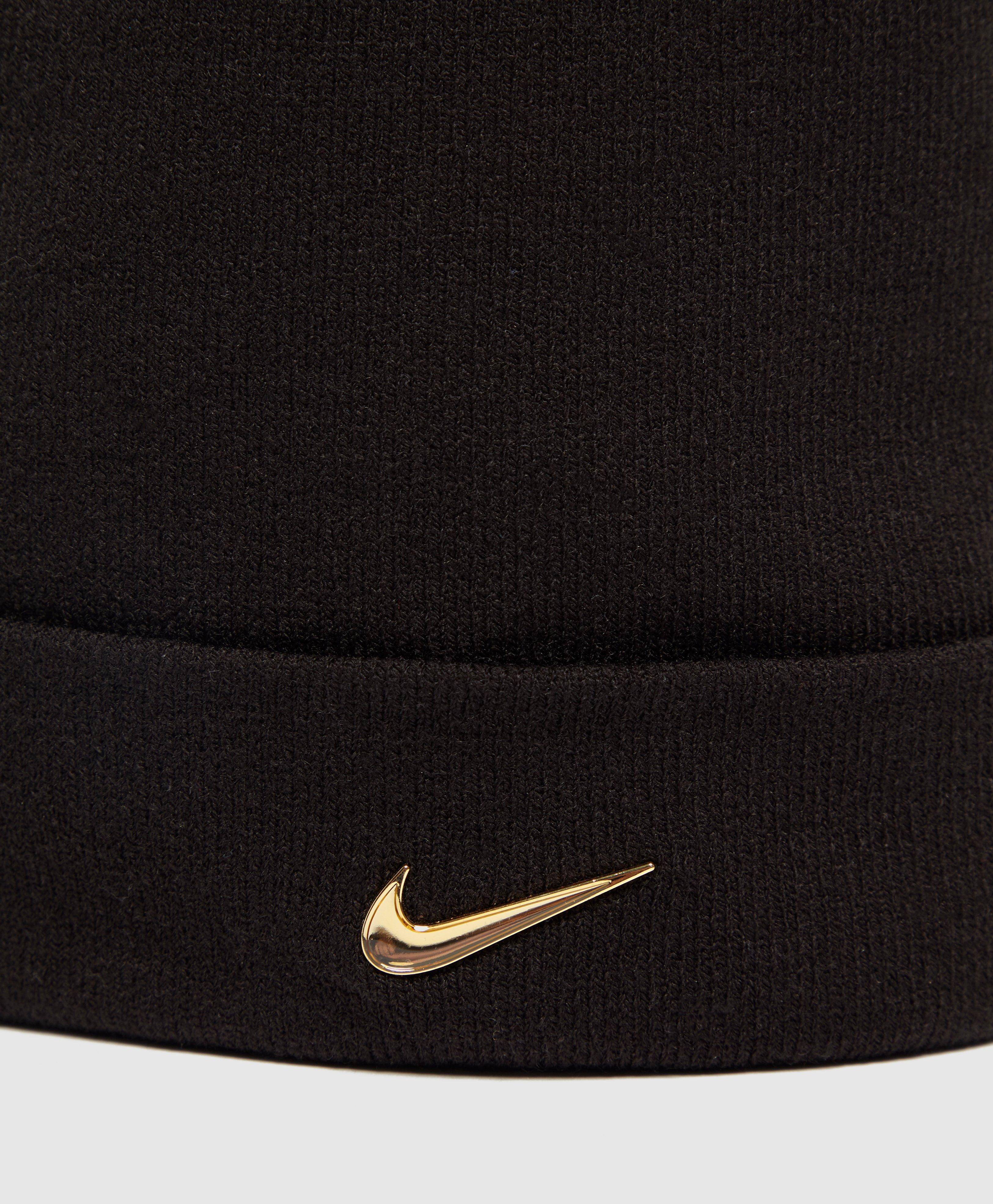 black nike beanie