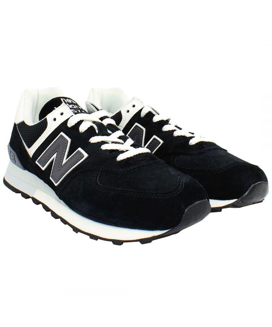 Black classic new balance hotsell