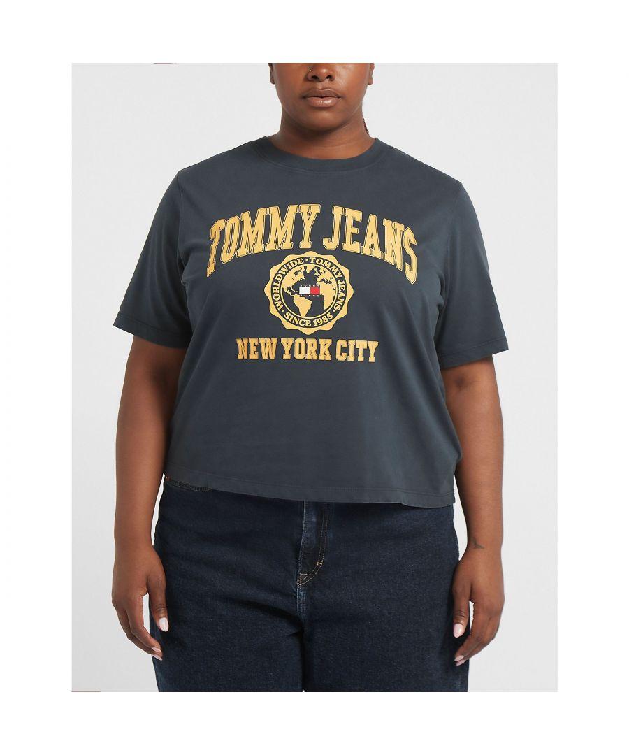 Tommy jeans 2024 college t shirt