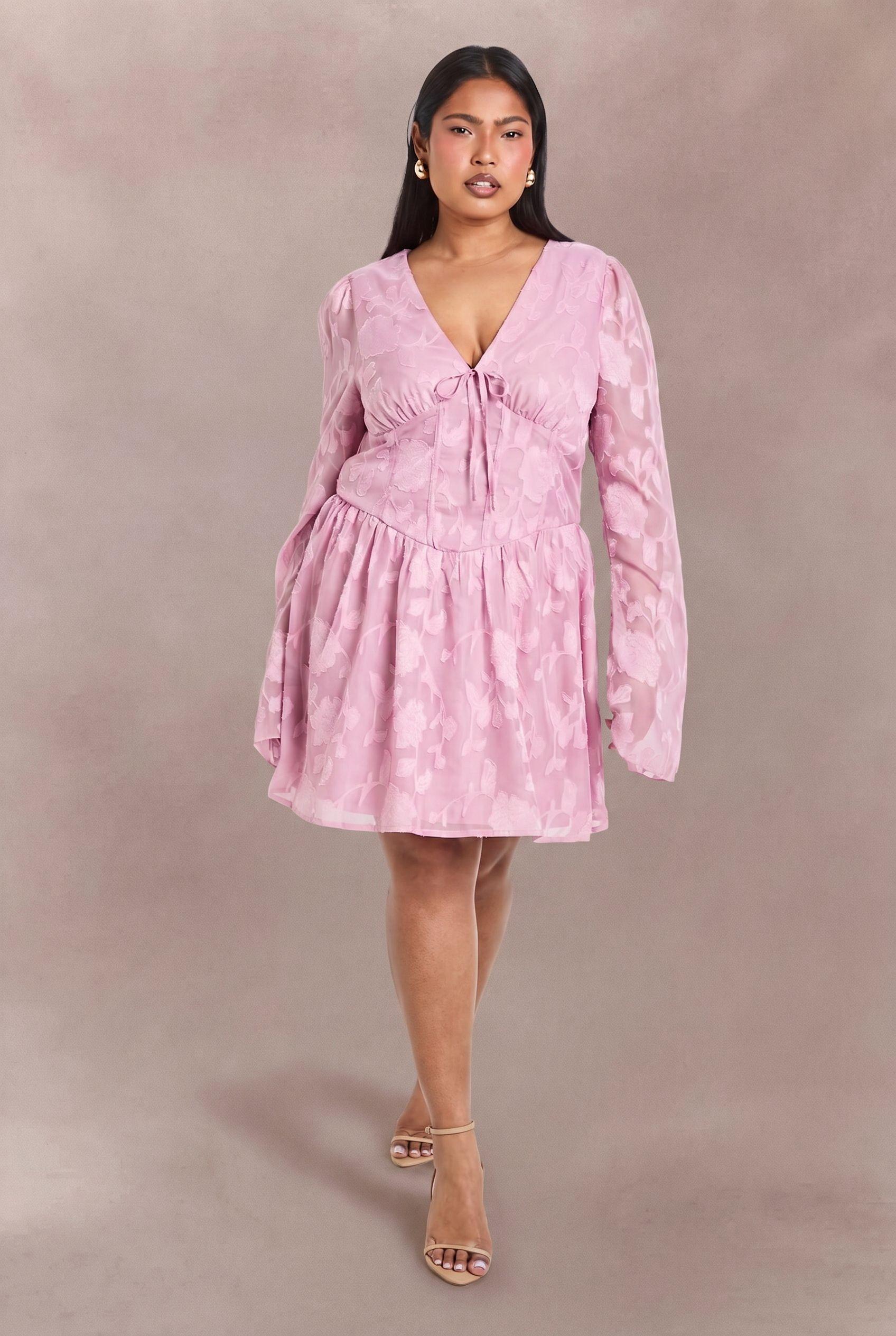 light pink long sleeve skater dress Boohoo | Dresses | Pink Chiffon Wide Sleeve Skater Dress