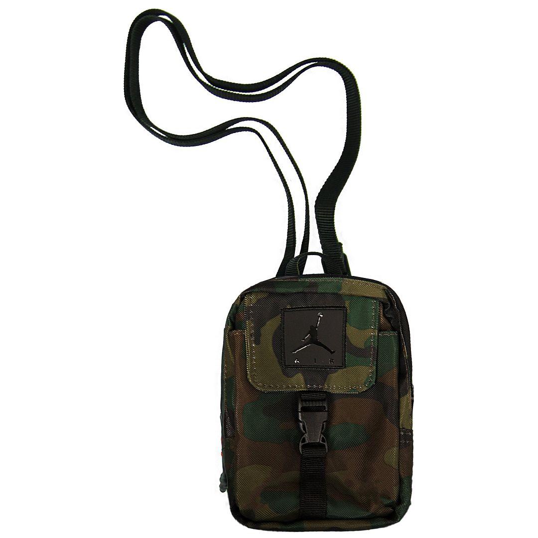 nike camo sling bag