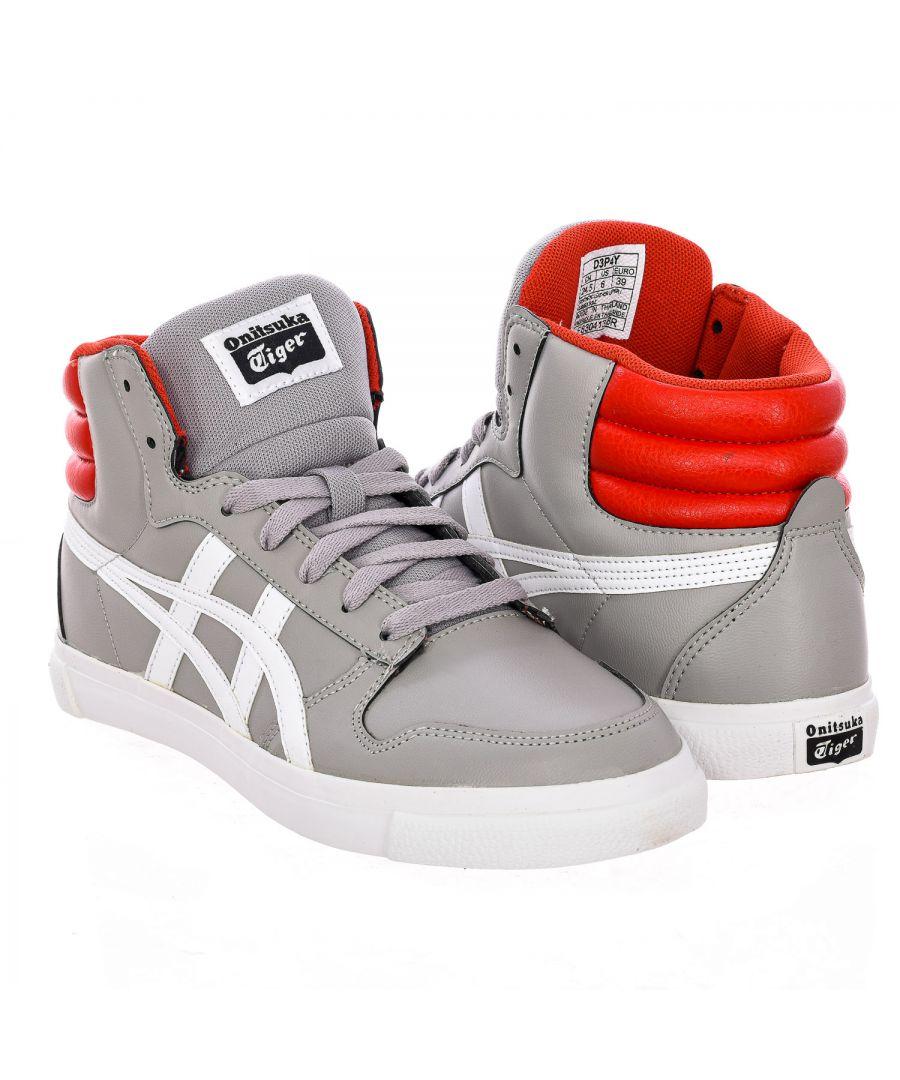 D3P4Y High Top Sports Shoe