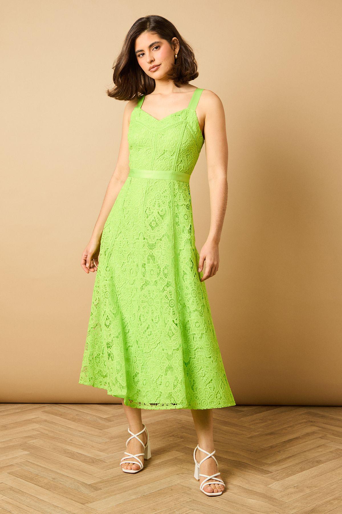 Oasis Floral Lace V Neck Midi Dress in Green | Lyst UK