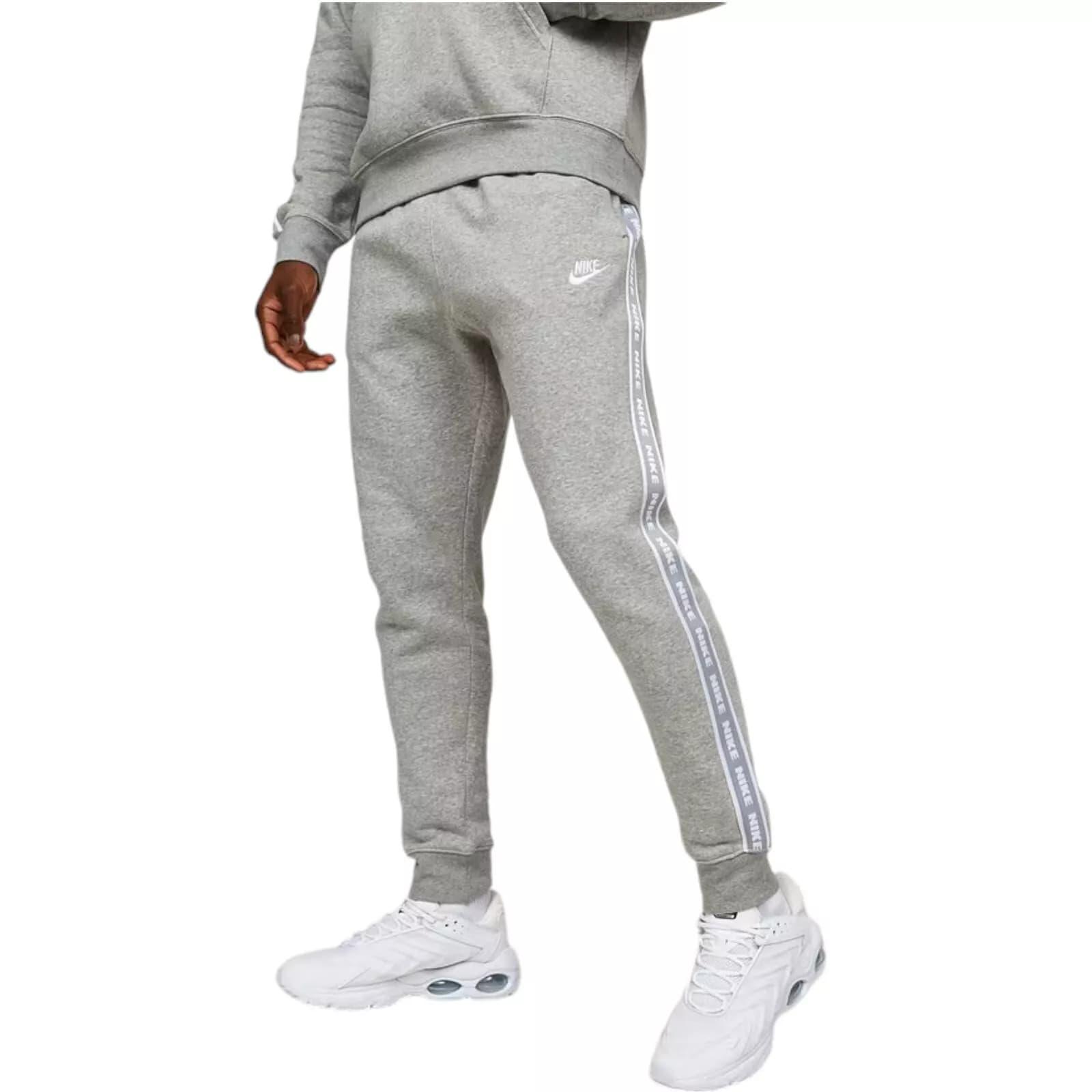 Nike Jogging bottoms for Men Online Sale up to 32% off Lyst UK