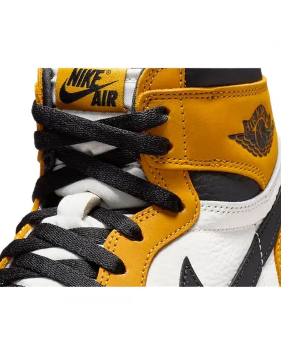Nike Air Jordan Retro High Og Top Sneakers Leather in Yellow for