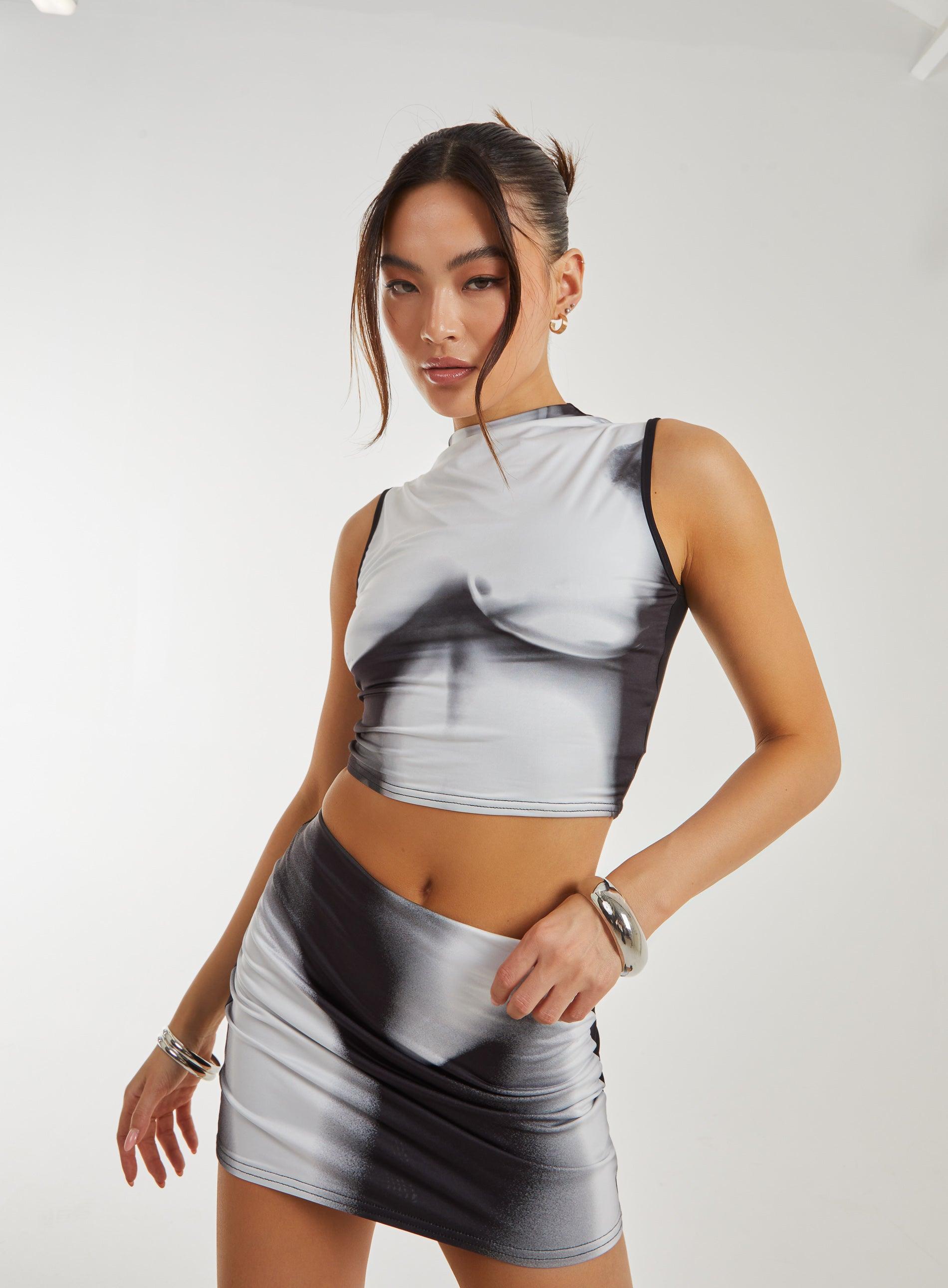 Pink Vanilla Vanilla Graphic Silhouette Crop Top in White Lyst UK