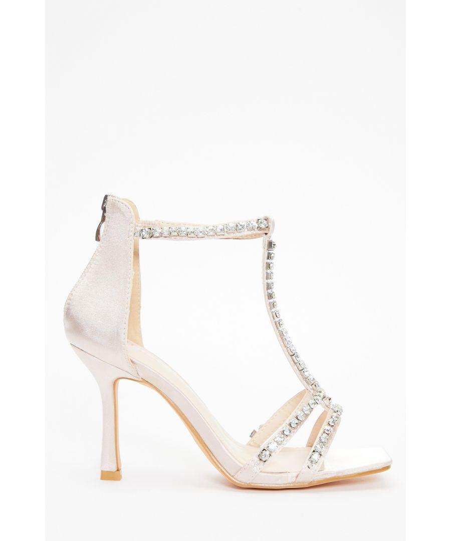 White heels clearance quiz