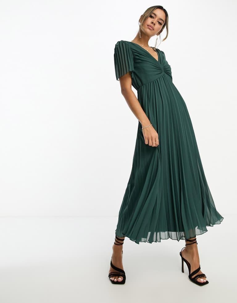 asos design pleated bodice flutter sleeve pleat midi dress ASOS DESIGN Curve pleated bodice flutter sleeve pleat midi dress in hot pink