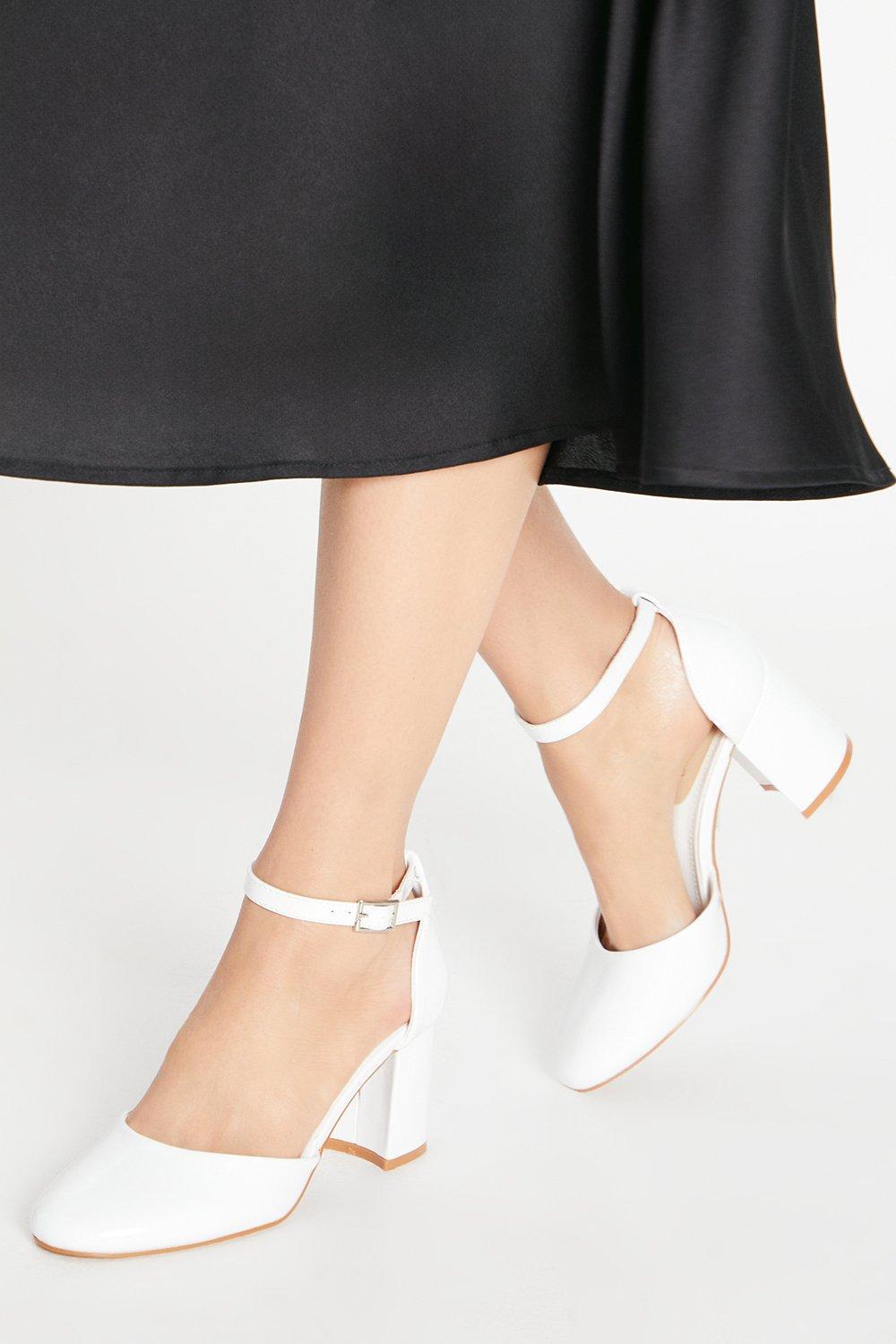 Wallis Emelda Round Toe Block Heel Court Shoes in Black Lyst UK