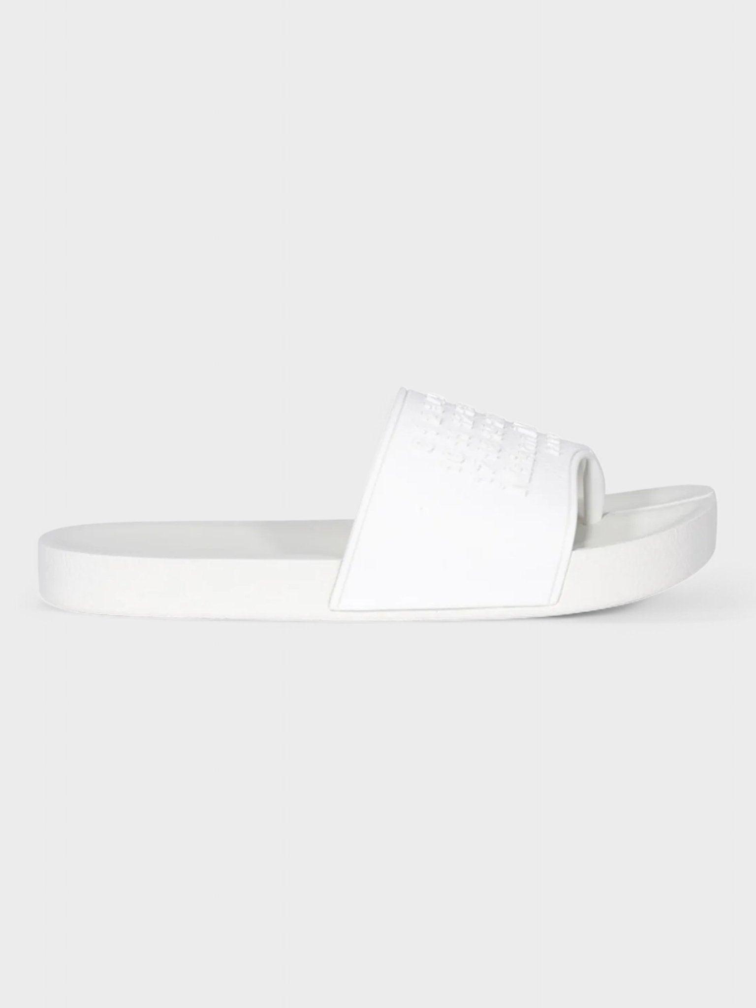 Maison Margiela Embossed Logo Tabi Sliders in White for Men Lyst UK