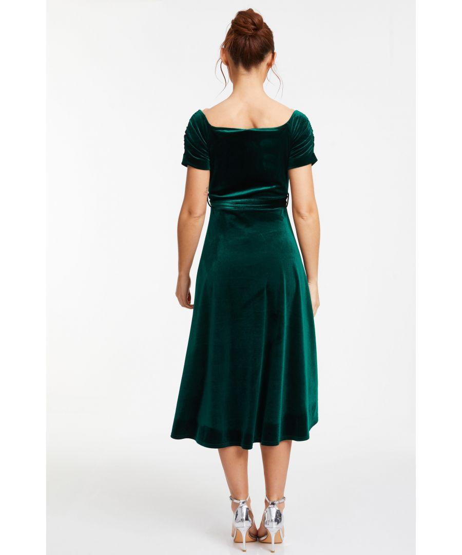Quiz Bottle Velvet Bardot Midi Dress in Green | Lyst UK Quiz Bottle Velvet Bardot Midi Dress in Green | Lyst UK