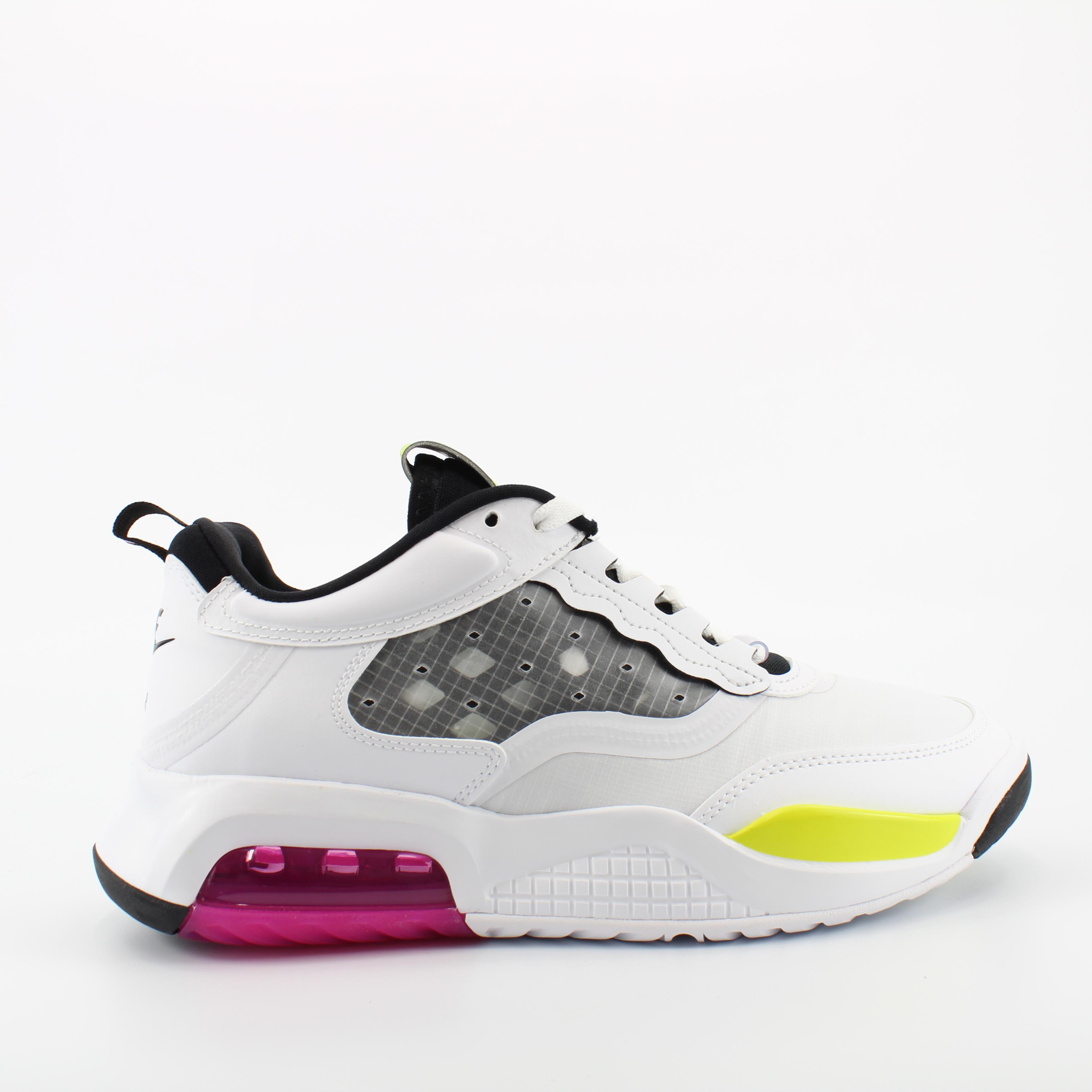 nike jordan max 200 white