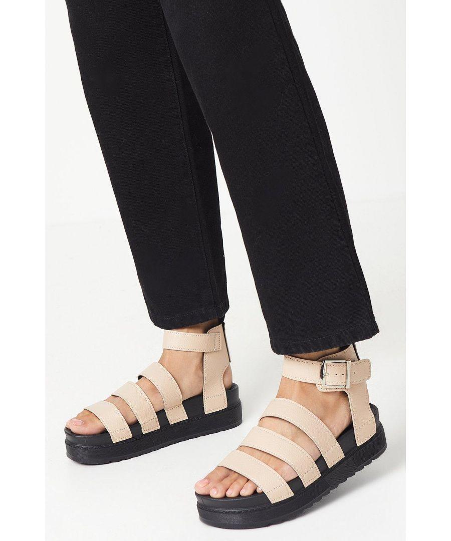 Black chunky wedge sandals 2025
