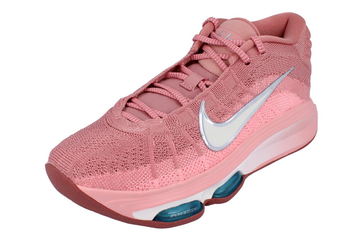 nike hustle trainers