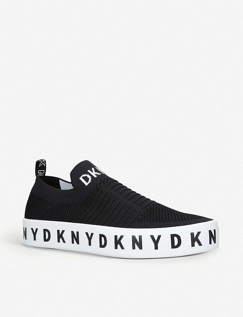 DKNY Banson Platform Sneaker in Black 
