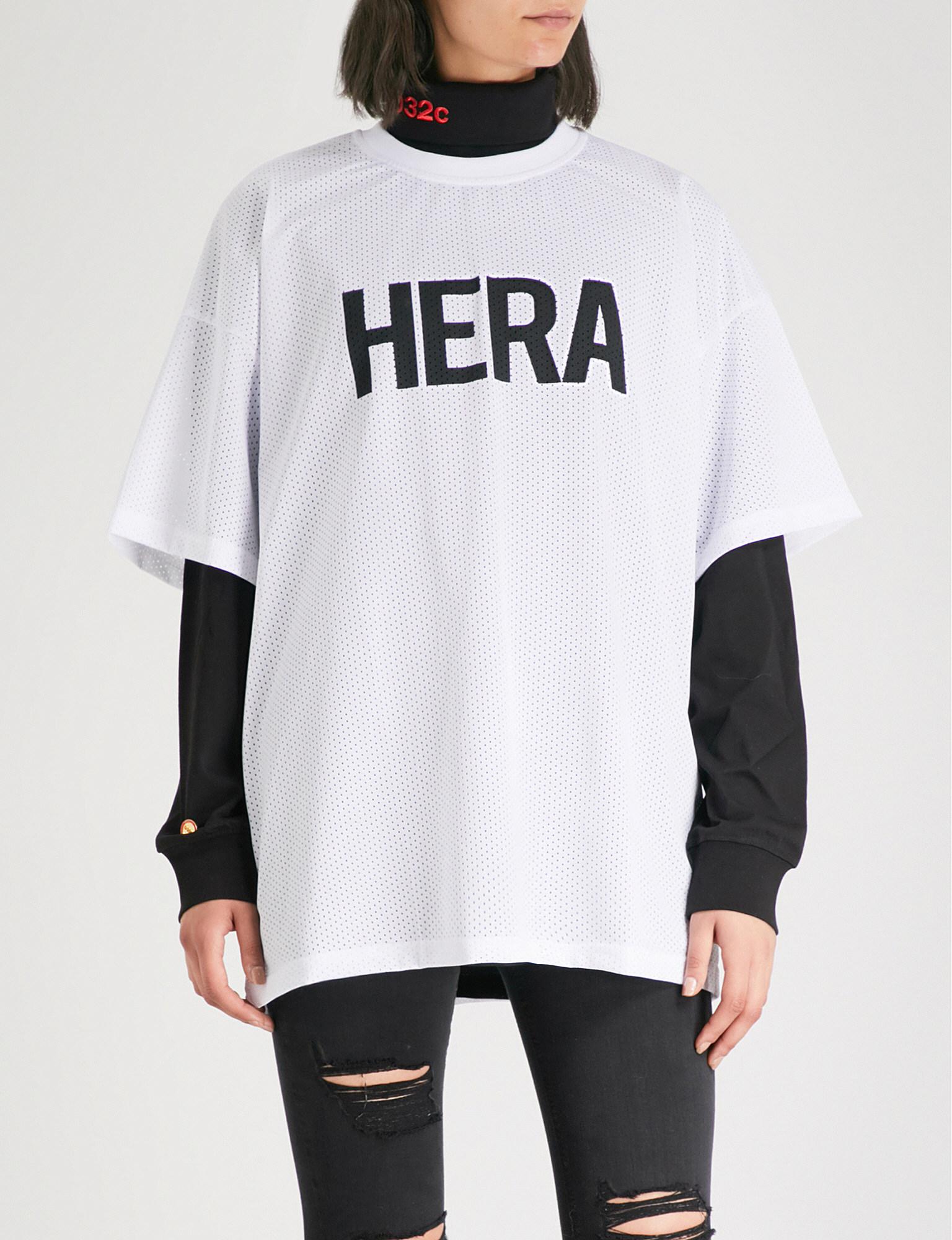 Rode datum zeven acuut HERA Logo-print Mesh T-shirt in White | Lyst UK