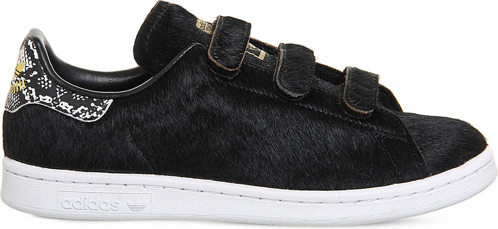 stan smith black pony